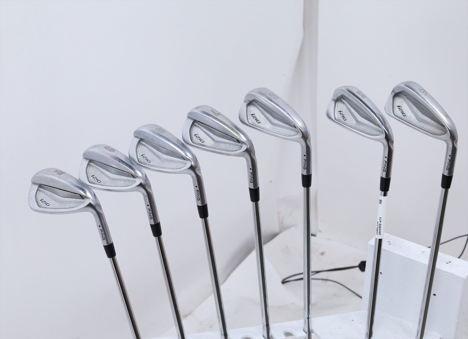 Ping I210 Black Dot Iron Set 4-Pw Stiff Flex Dynamic Gold 120 S300 14081144 Good Ping I210 Black Dot Iron Set 4-Pw Stiff Flex Dynamic Gold 120 S300 14081144 Good