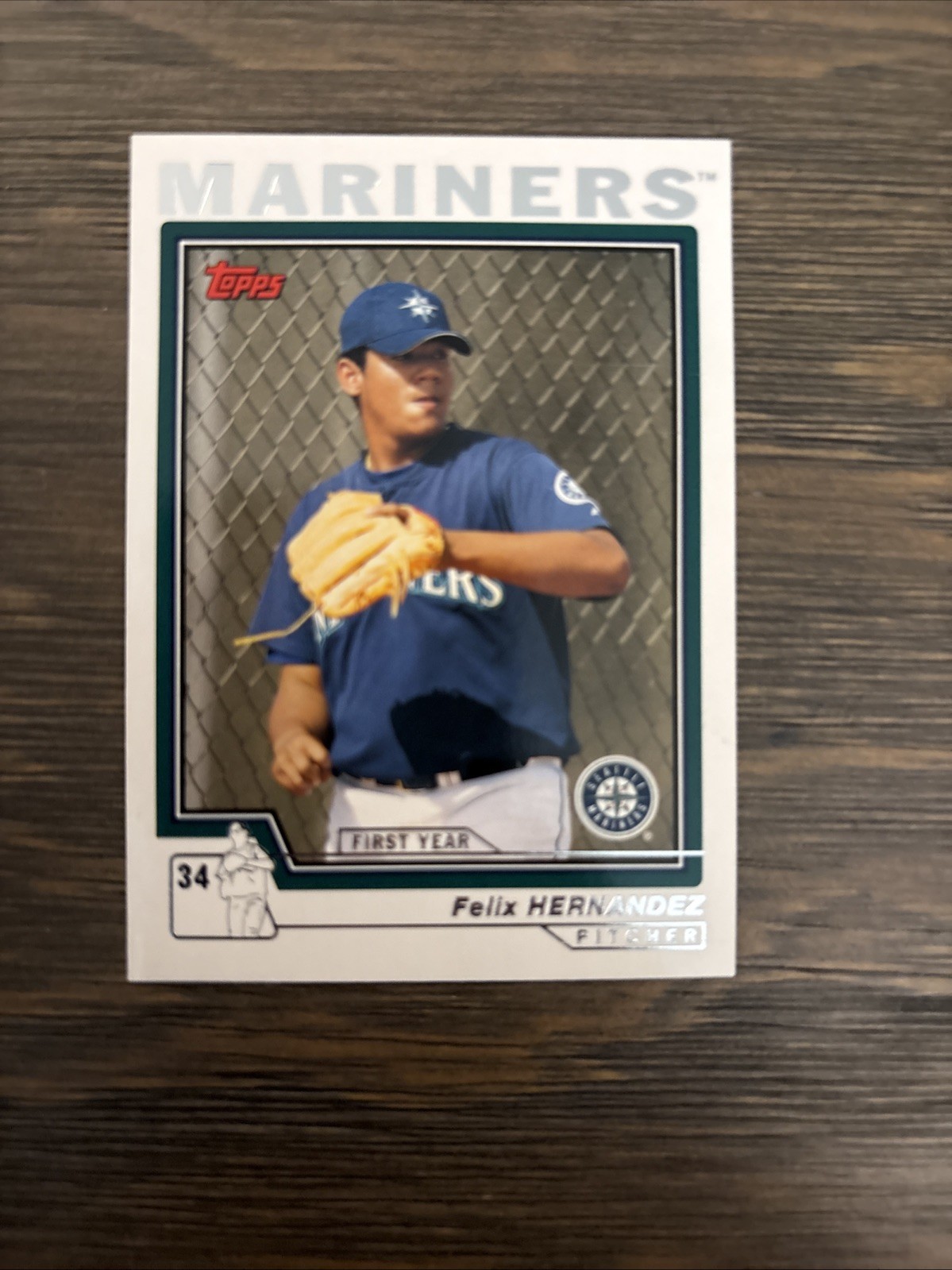 2004 Topps Traded and Rookies - Félix Hernández #T144 (RC) 2004 Topps Traded and Rookies - Félix Hernández #T144 (RC)