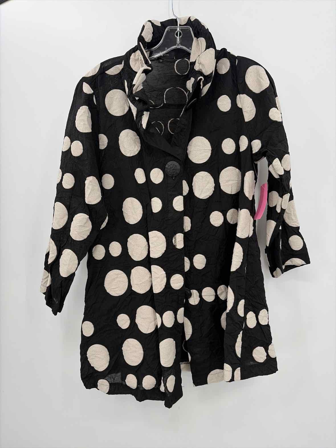 Pre-Owned Yushi Black Size Small Polka Dot Button Jacket Pre-Owned Yushi Black Size Small Polka Dot Button Jacket