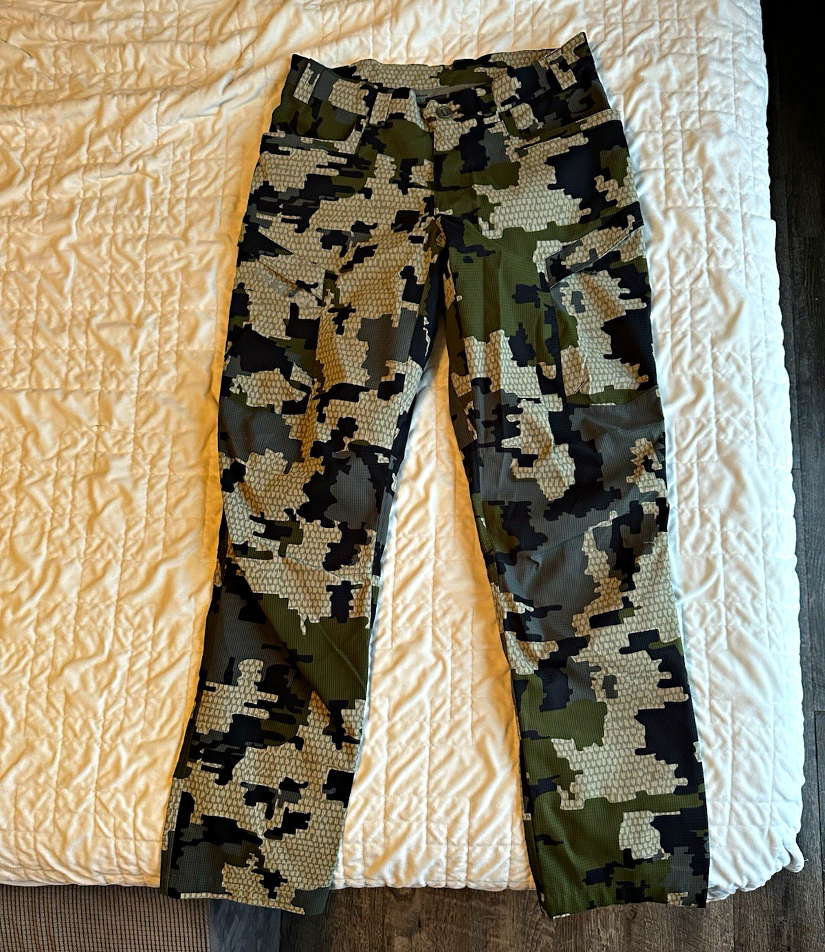 KUIU Tiburon Water Resistant Camo Pants Men's 34 Regular Verde KUIU Tiburon Water Resistant Camo Pants Men's 34 Regular Verde