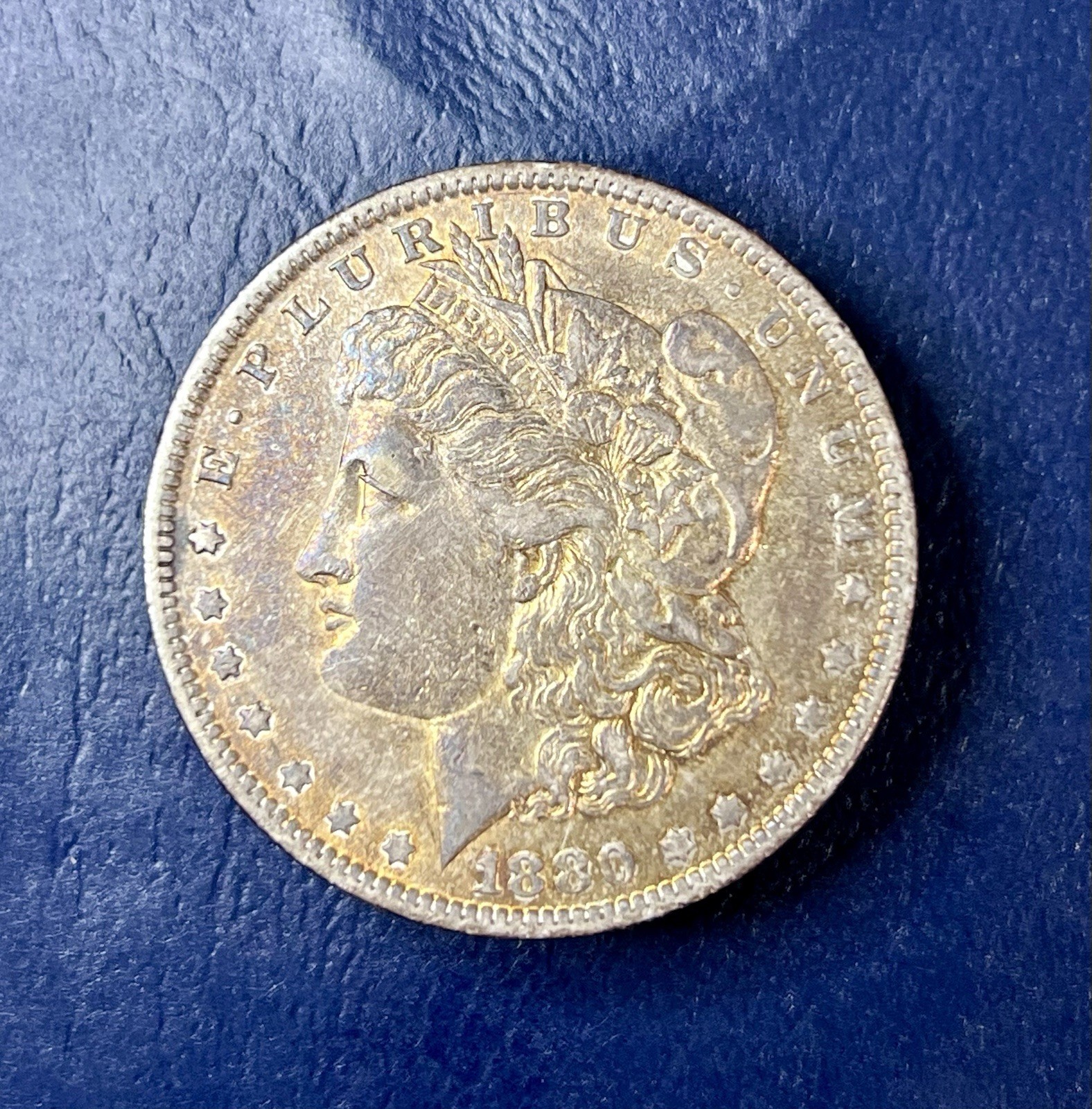 1880-O Morgan Silver Dollar Beautiful Gold Toning 1880-O Morgan Silver Dollar Beautiful Gold Toning