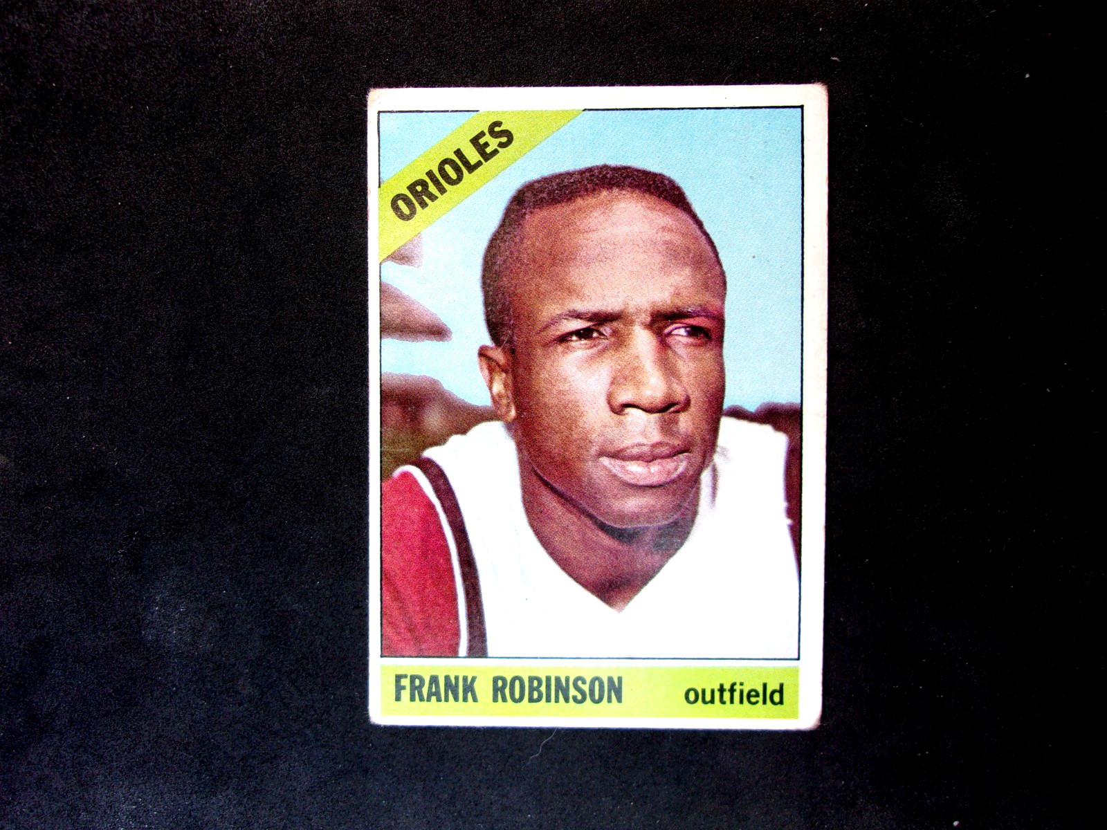 1966 TOPPS #310 FRANK ROBINSON..NO CREASES..CORNER-EDGE WEAR..ORIOLES..HOFAMER 1966 TOPPS #310 FRANK ROBINSON..NO CREASES..CORNER-EDGE WEAR..ORIOLES..HOFAMER