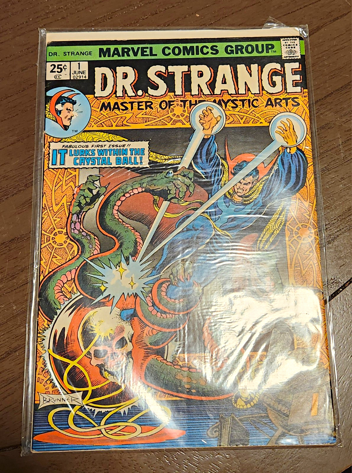 Marvel Dr. Strange #1 (1974) CGC 8.0 Stan Lee Signed Newsstand 1st Marvel Dr. Strange #1 (1974) CGC 8.0 Stan Lee Signed Newsstand 1st
