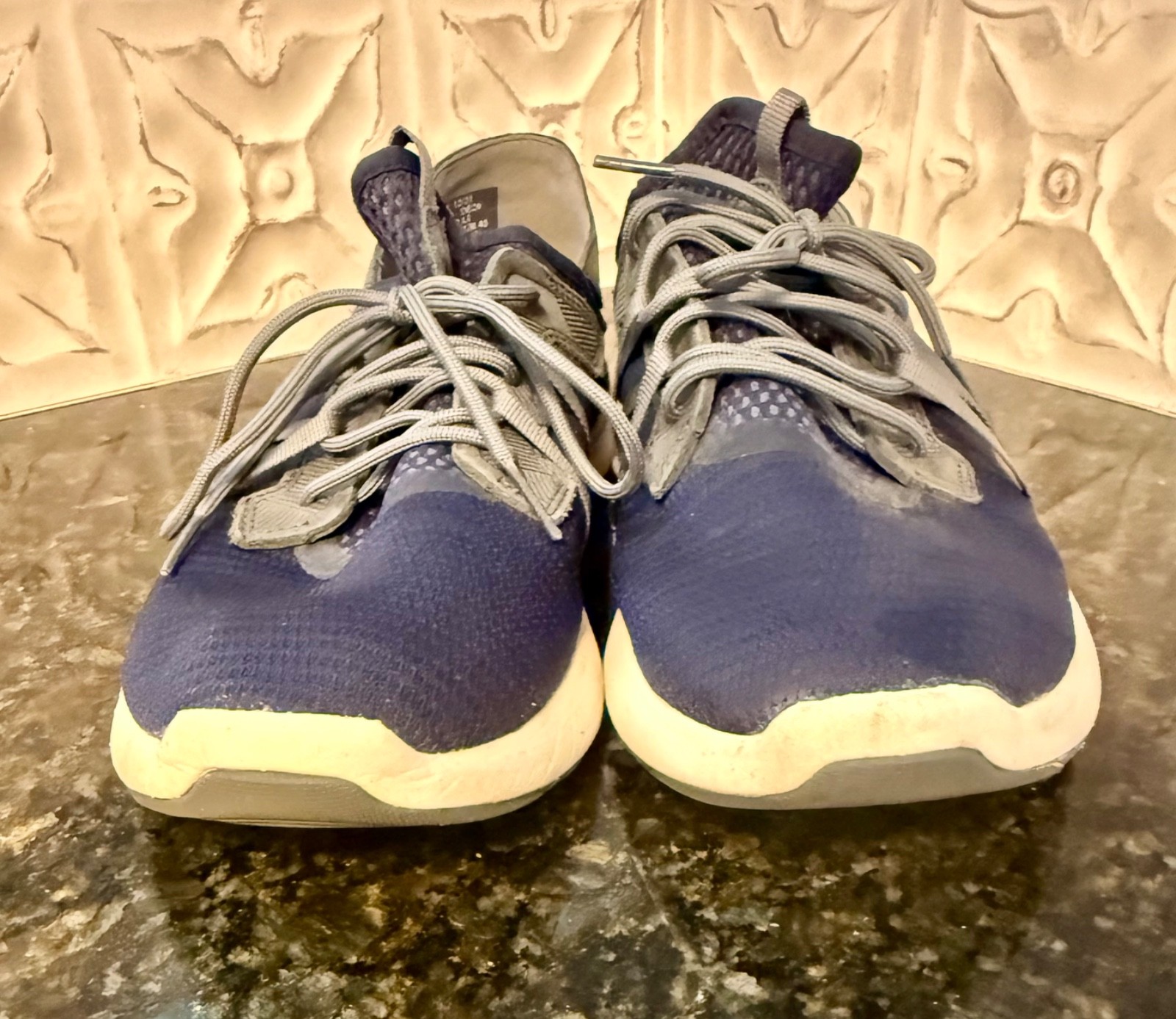 Olukai Mio Li Men\'s Athletic Shoes size 12 great condition Olukai Mio Li Men\'s Athletic Shoes size 12 great condition