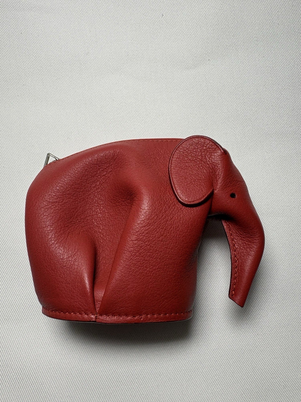 Authentic Loewe Elephant Coin Case Calfskin Red Mini Pouch Authentic Loewe Elephant Coin Case Calfskin Red Mini Pouch