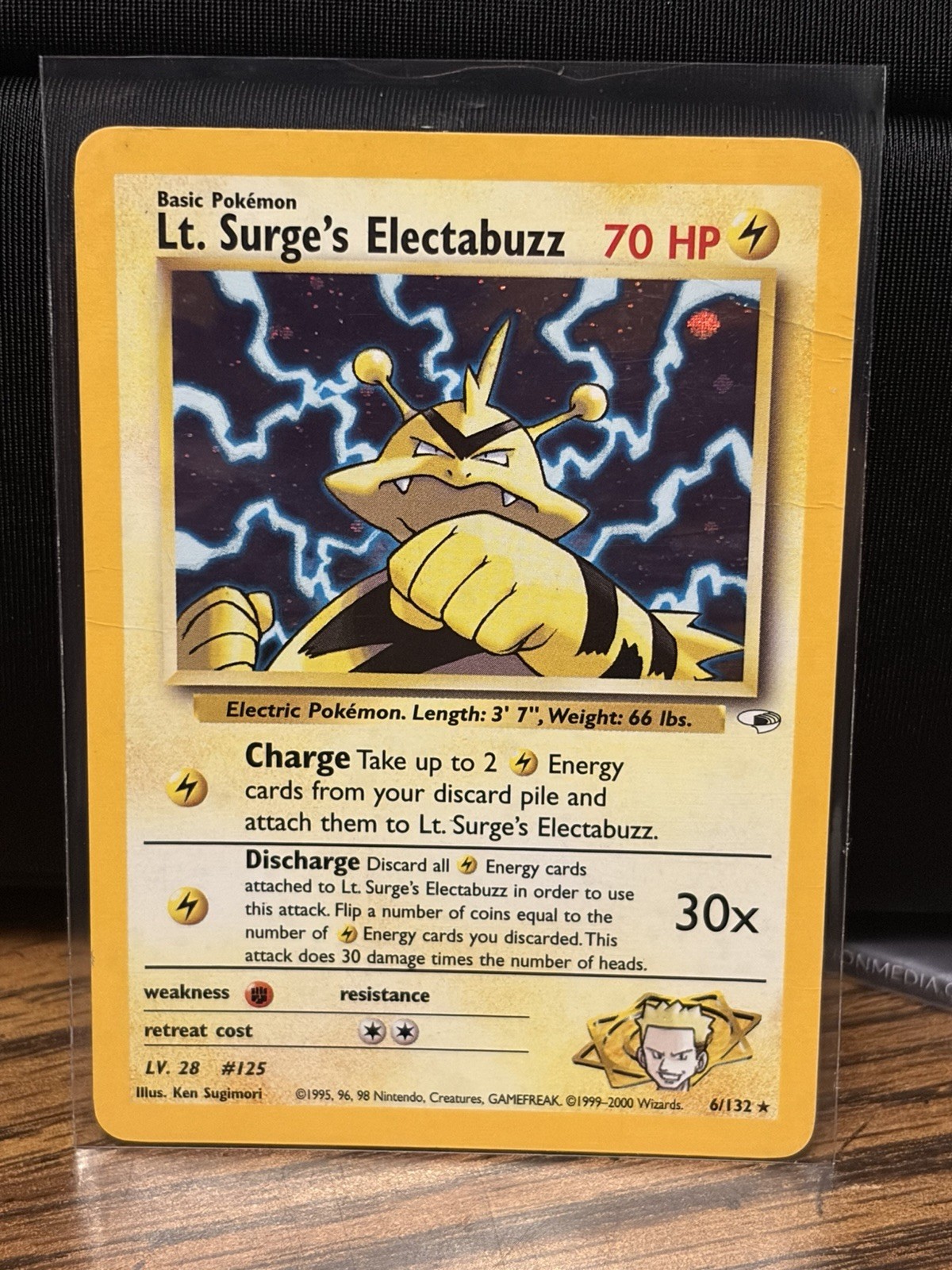 Lt. Surge\'s Electabuzz 006/132 Gym Heroes Holo Lt. Surge\'s Electabuzz 006/132 Gym Heroes Holo