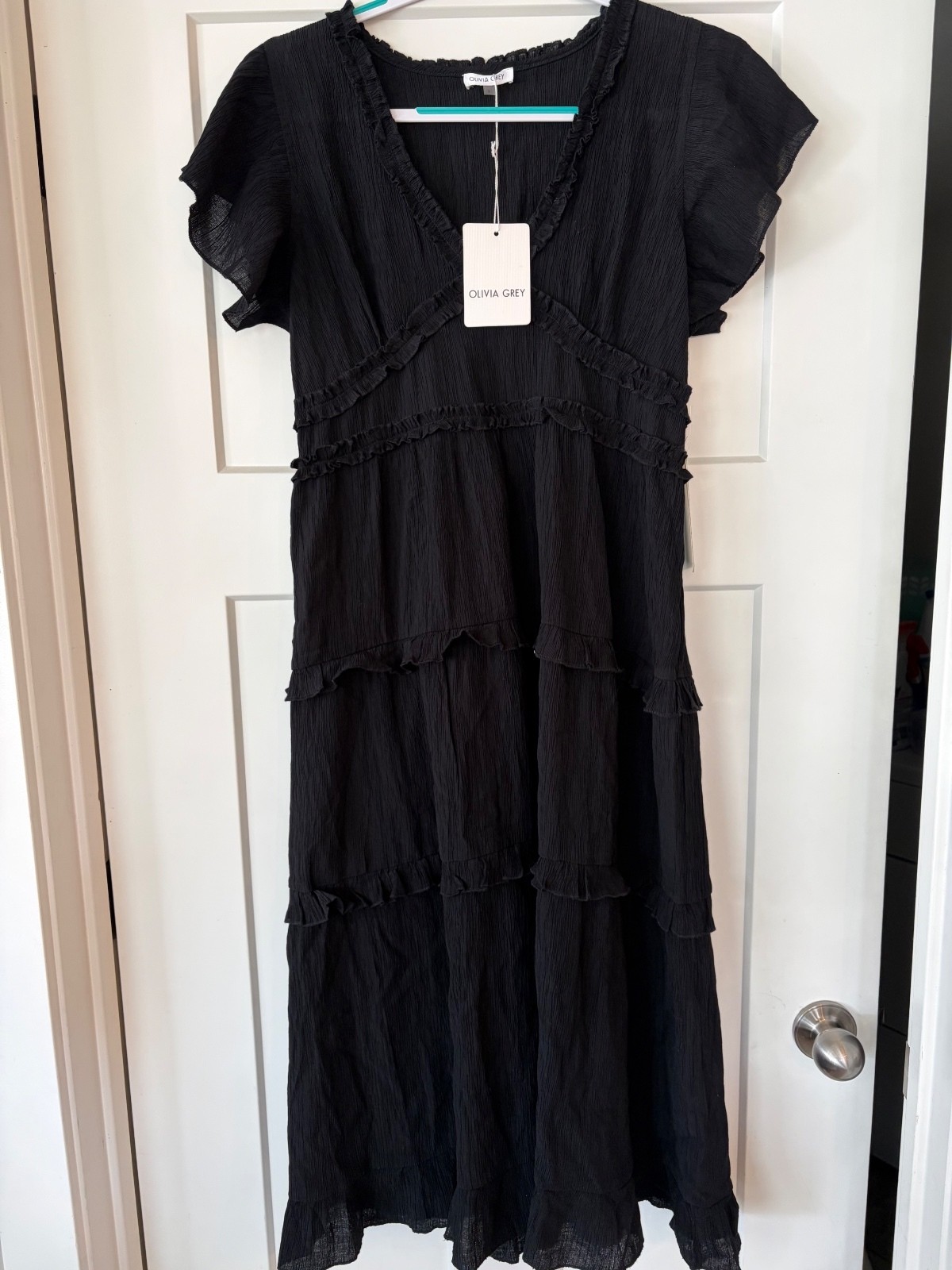 Olivia Grey Black Tiered Ruffle Midi Dress — Size L (NWT) Olivia Grey Black Tiered Ruffle Midi Dress — Size L (NWT)