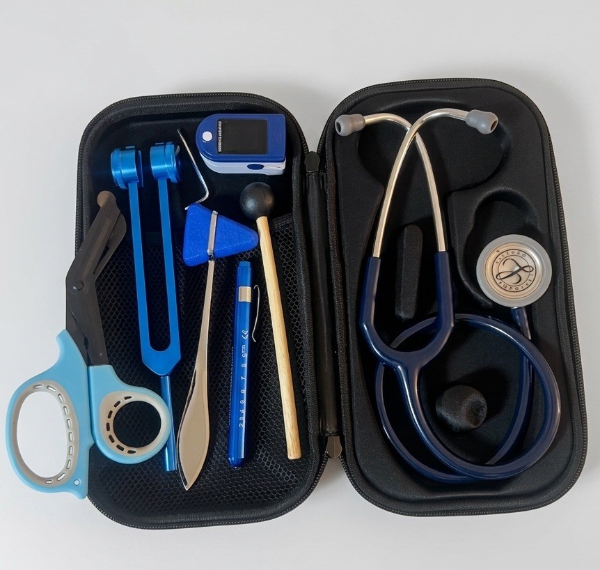 Cardiology Classic III Navy Blue High Quality Stethoscope 9Pcs Kit Fee Shipping