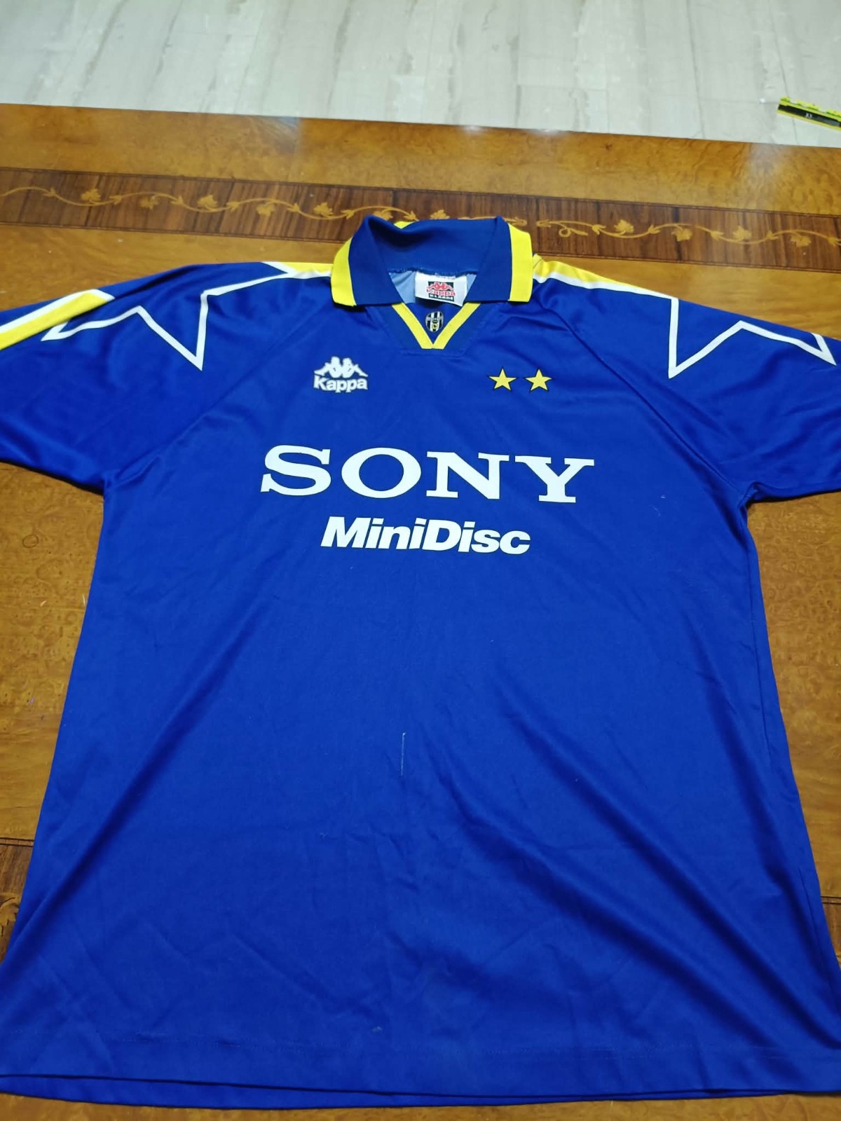 Official Vintage Juventus 1995-97 Away Shirt - SONY MiniDisc - Kappa - Size XL