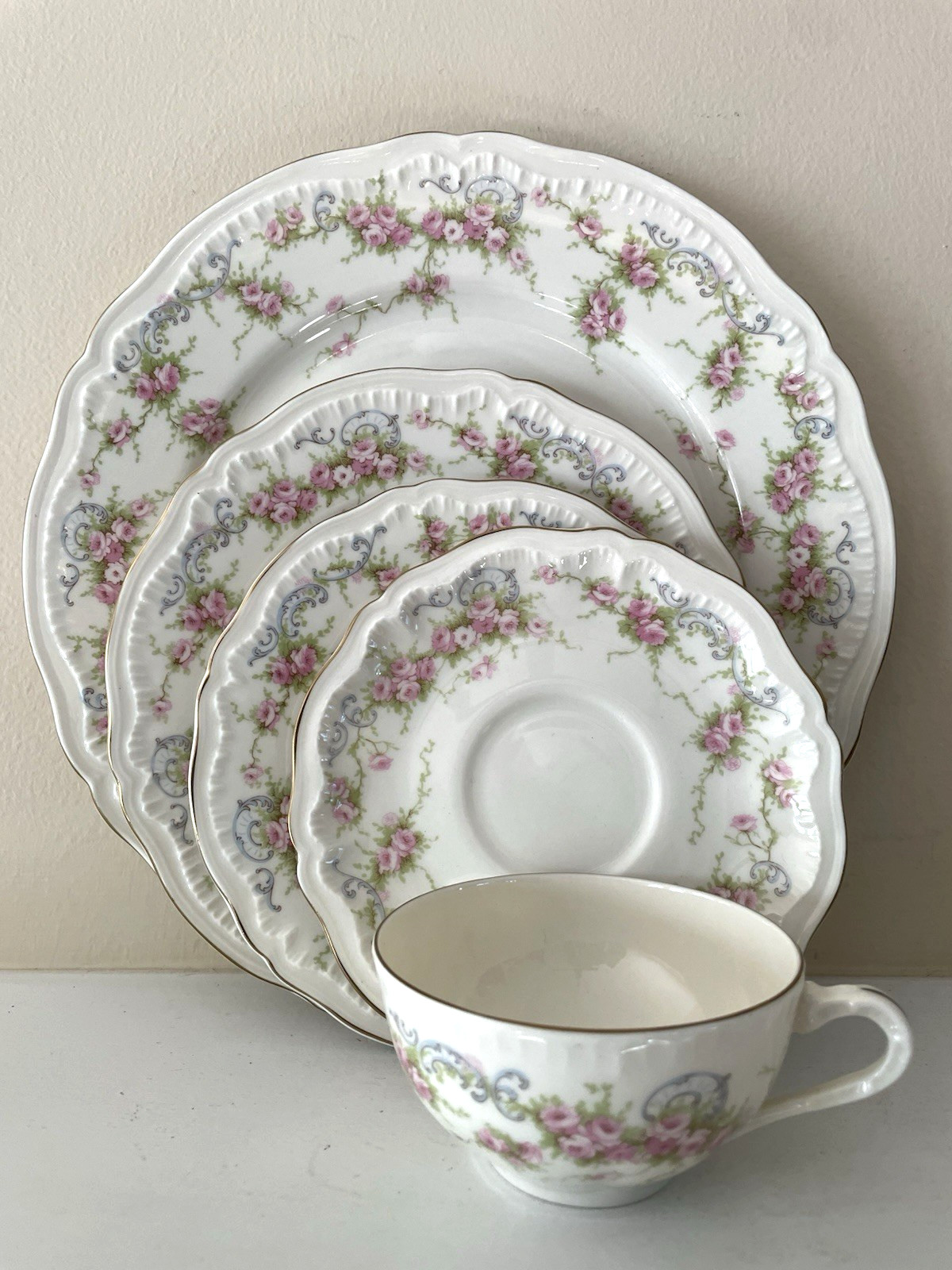20 pc Vintage Theodore Haviland New York Yvonne Pink Roses Dinner Set for 4 EUC