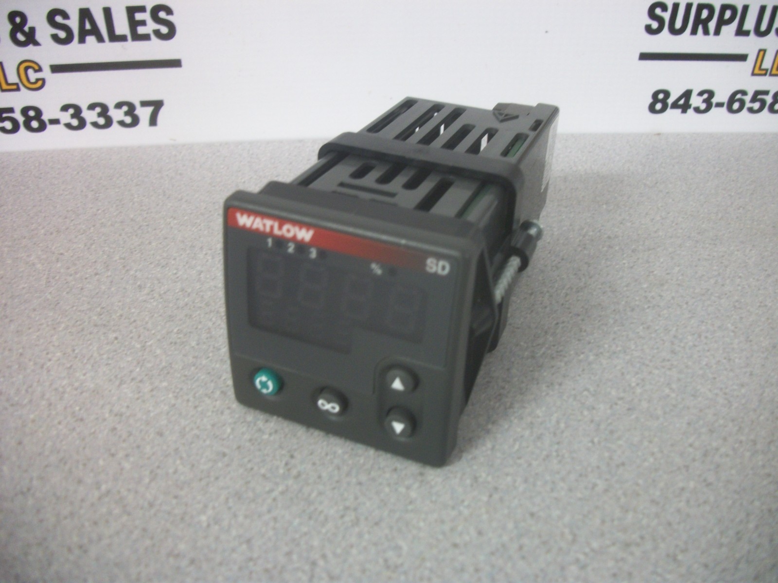WATLOW SERIES SD DIGITAL LED TEMPERATURE CONTROLLER SD6C-HCJA-AARG