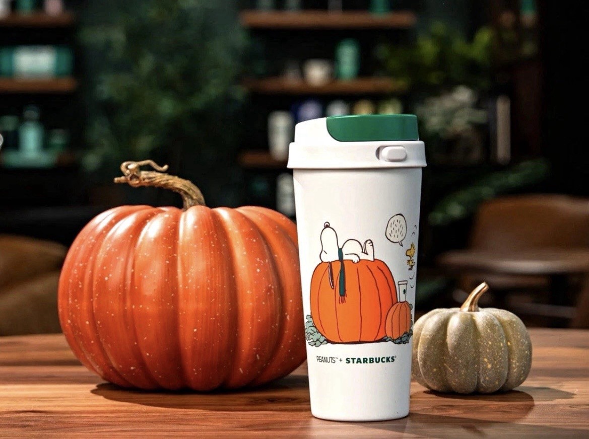 Starbucks x Peanuts Snoopy The Great Pumpkin Tumbler 2026 - US Seller Starbucks x Peanuts Snoopy The Great Pumpkin Tumbler 2026 - US Seller