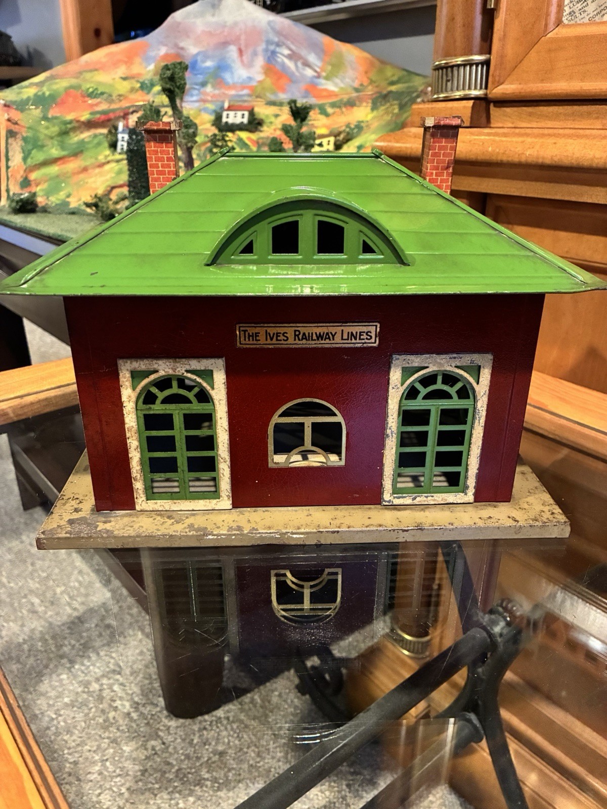 ~Rare~Ives/Lionel Railway Lines #226 Red Crackle Suburban Station (Circa 1931) ~Rare~Ives/Lionel Railway Lines #226 Red Crackle Suburban Station (Circa 1931)