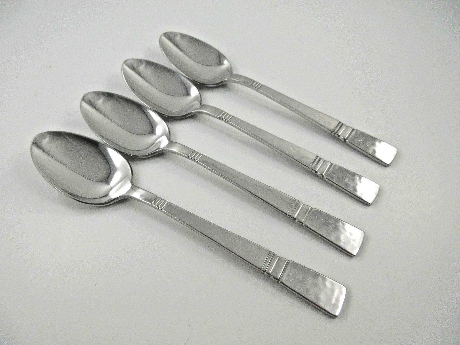 Gorham BALUSTER 4 Teaspoons Hammered 18/8 Stainless Steel Flatware
