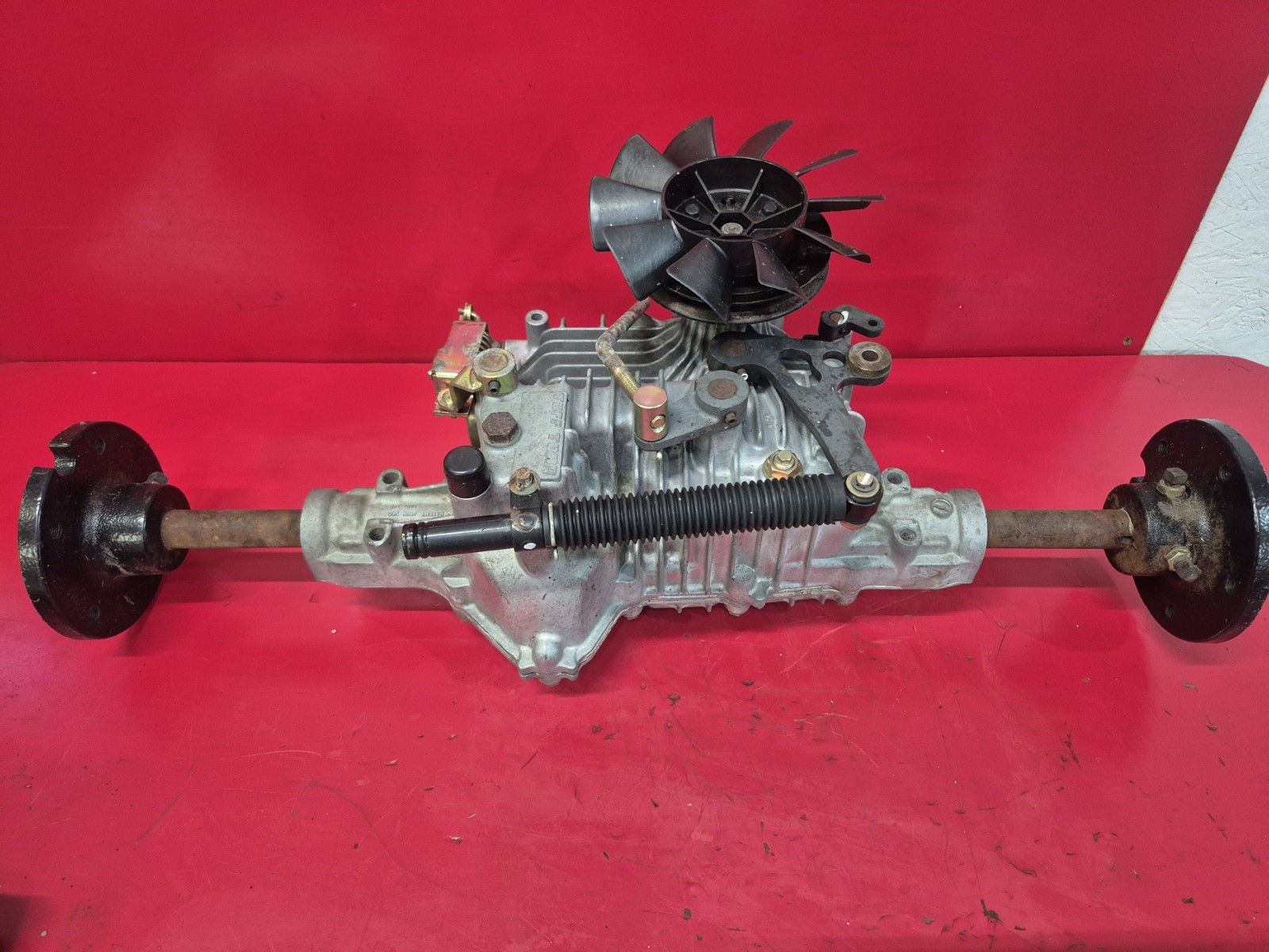 Toro Wheelhorse 265-H Hydrostatic Transmission Part Number 104-2465
