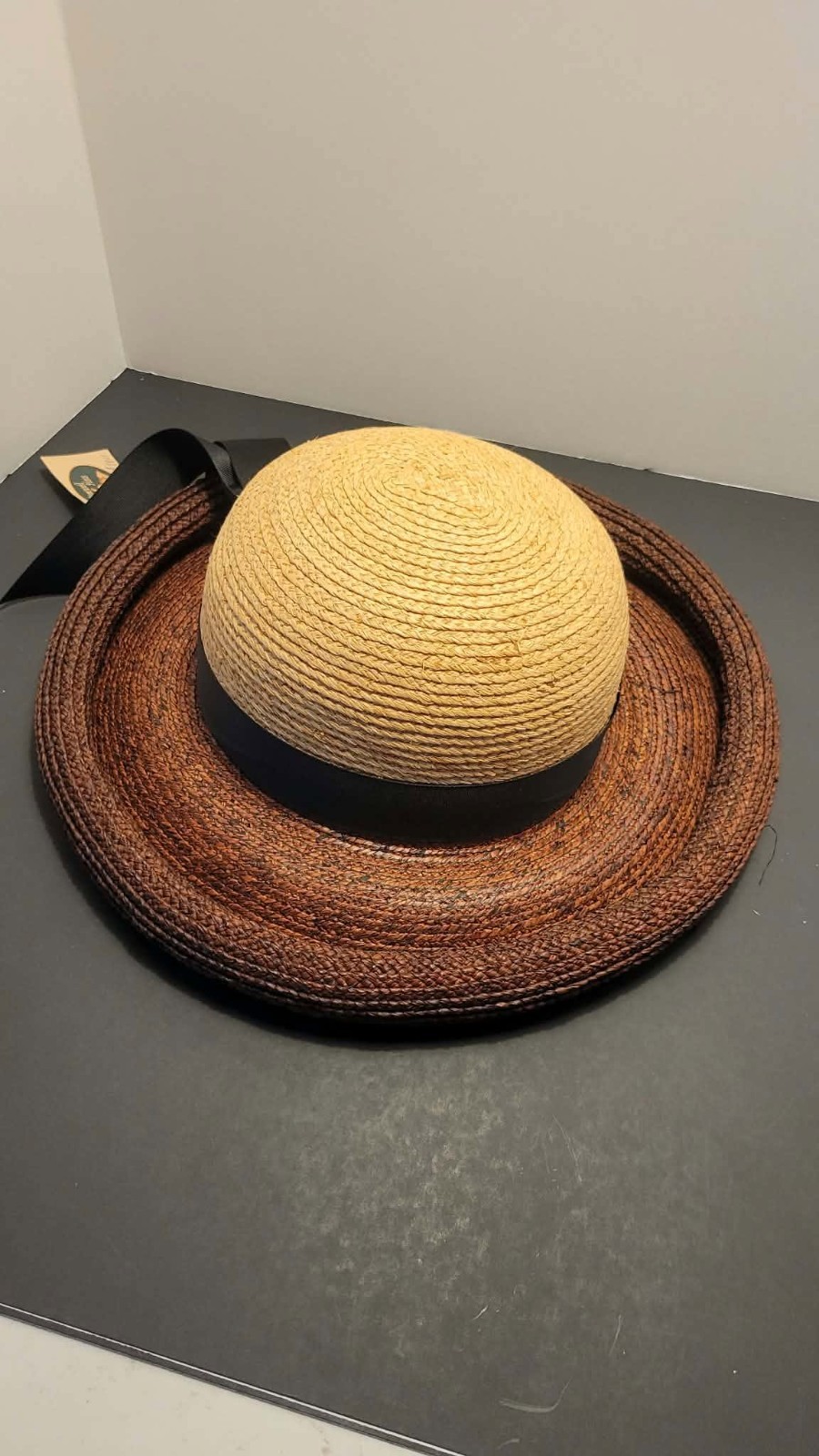 Donewell vintage straw hat NWT Donewell vintage straw hat NWT