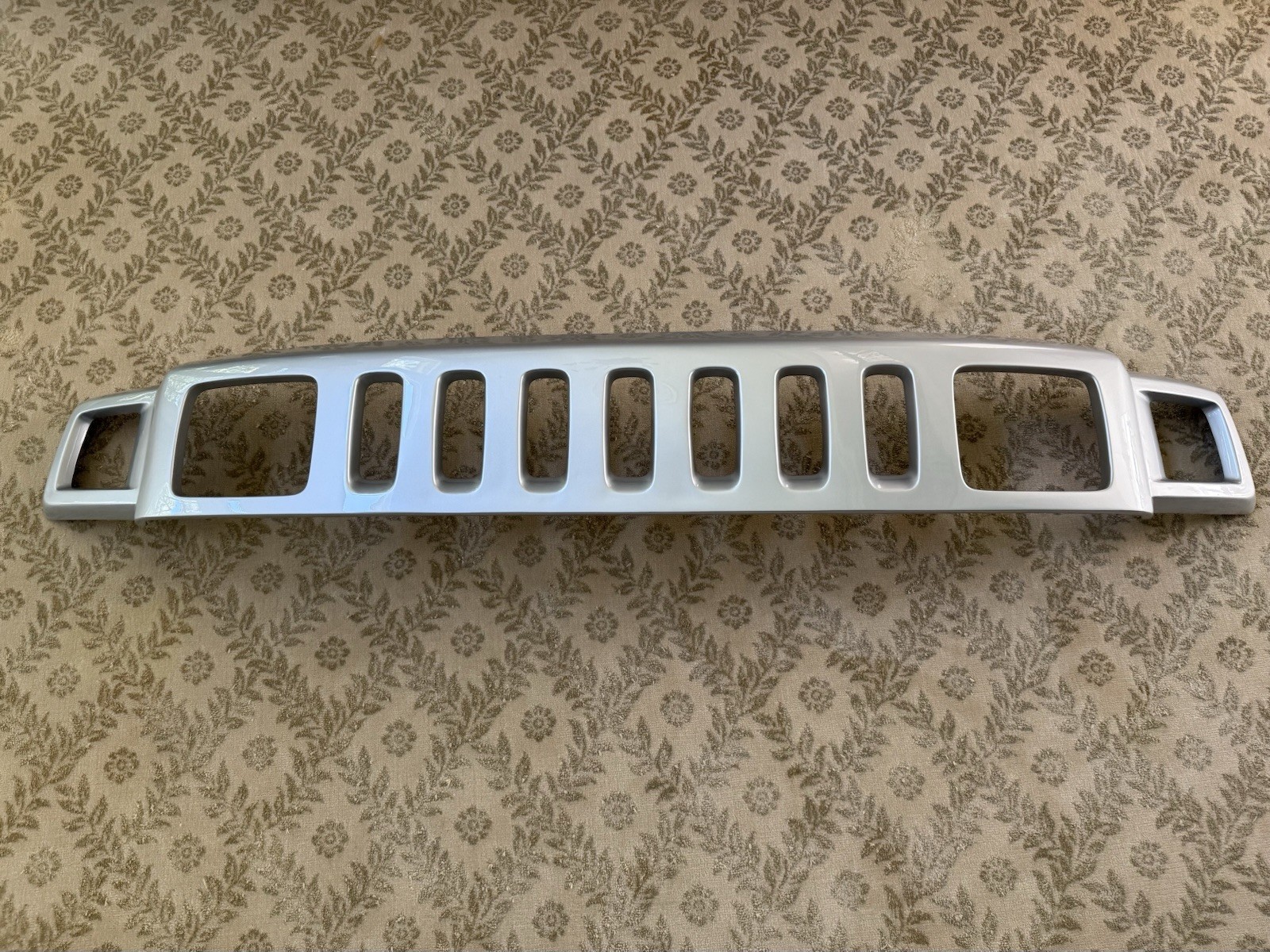 06-10 Hummer H3 Silver/Grey Painted Front Grille Off-road 4WD SUV/Truck Part 06-10 Hummer H3 Silver/Grey Painted Front Grille Off-road 4WD SUV/Truck Part