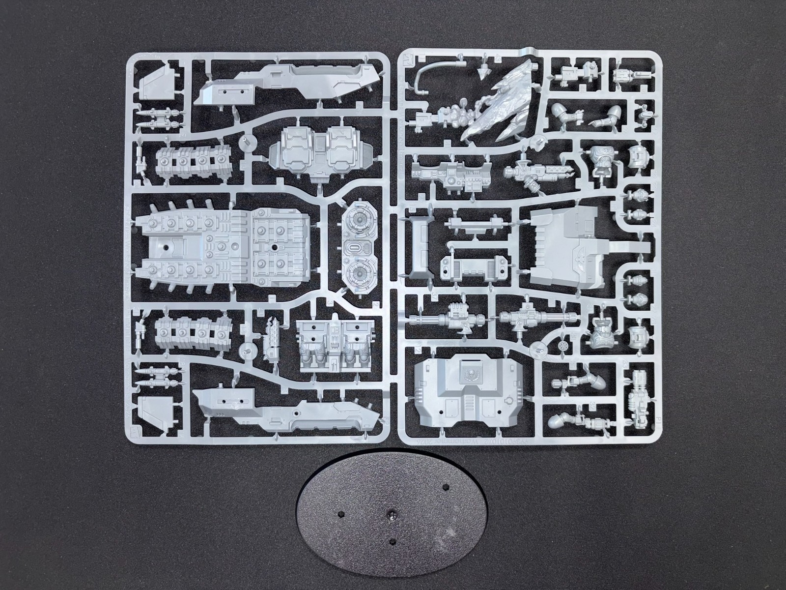 Land Speeder (Armageddon) - Space Marines - Warhammer 40K - New On Sprue