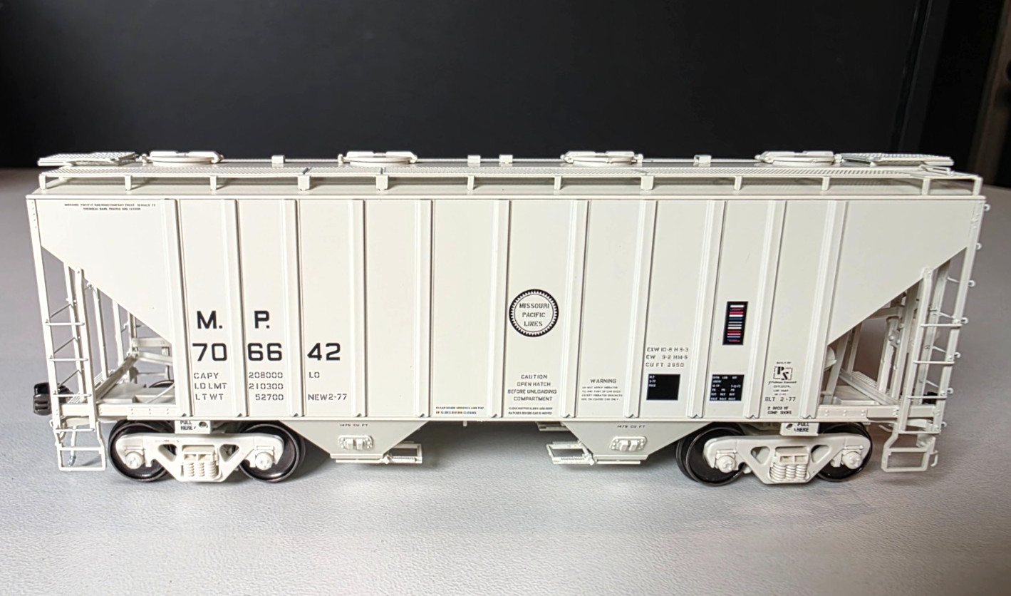 Class One Model ~ HO Scale ~ PS 3000CD Two-Bay Hopper ~ Missouri Pacific #706756 Class One Model ~ HO Scale ~ PS 3000CD Two-Bay Hopper ~ Missouri Pacific #706756