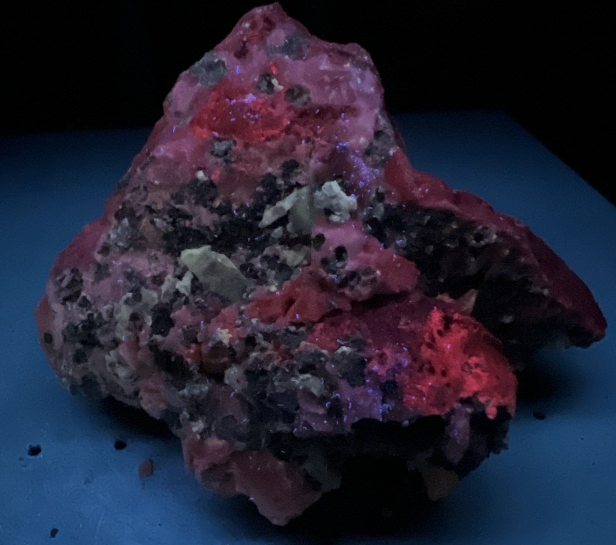 Fluorescent Cerussite Crystals with Barite and Galena from Morocco  266 g.