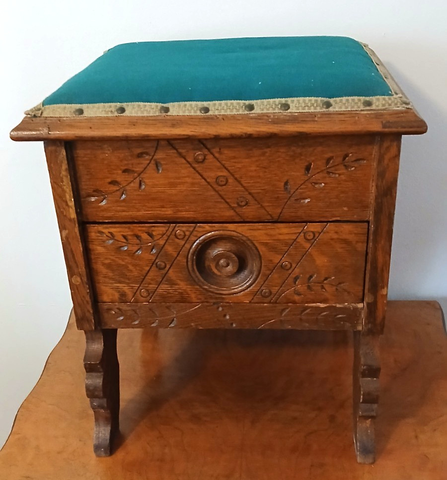 Antique 19th Century Victorian Eastlake Shoeshine Box Footstool w/Metal Footrest Antique 19th Century Victorian Eastlake Shoeshine Box Footstool w/Metal Footrest