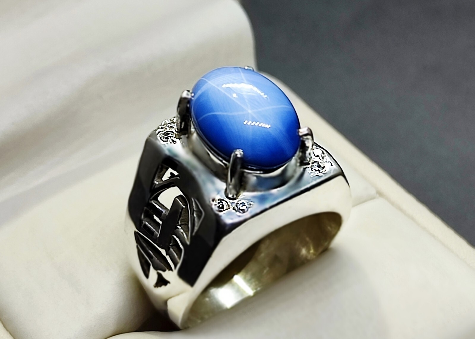 Natural 8 Carat Blue Sapphire Star Sterling Silver 925 Handmade Men Lattice Ring