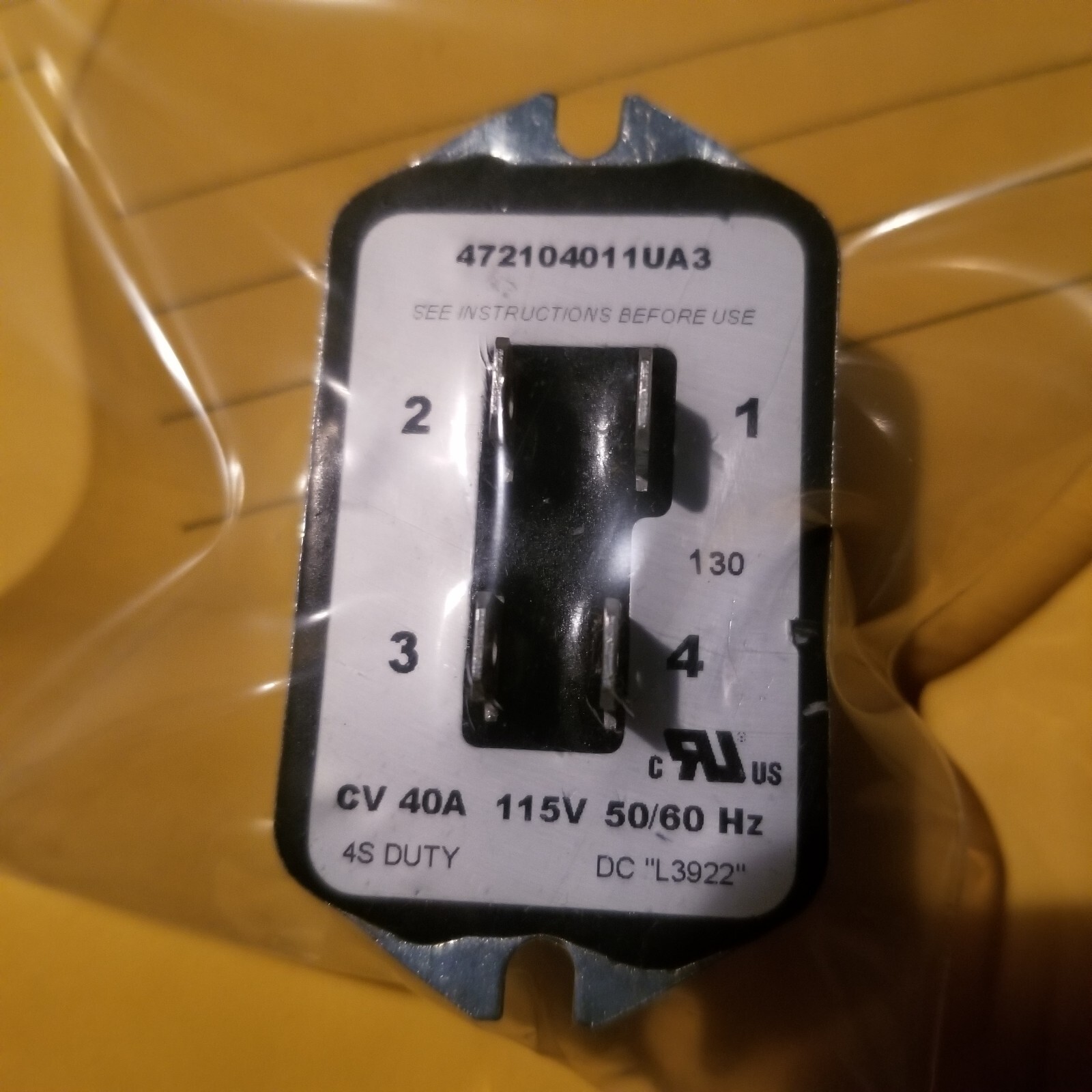 NEW STEARNS SINPAC SWITCH, 472104011UA3 , 115V , CV 40A , 50/60Hz , Cutout 130 NEW STEARNS SINPAC SWITCH, 472104011UA3 , 115V , CV 40A , 50/60Hz , Cutout 130