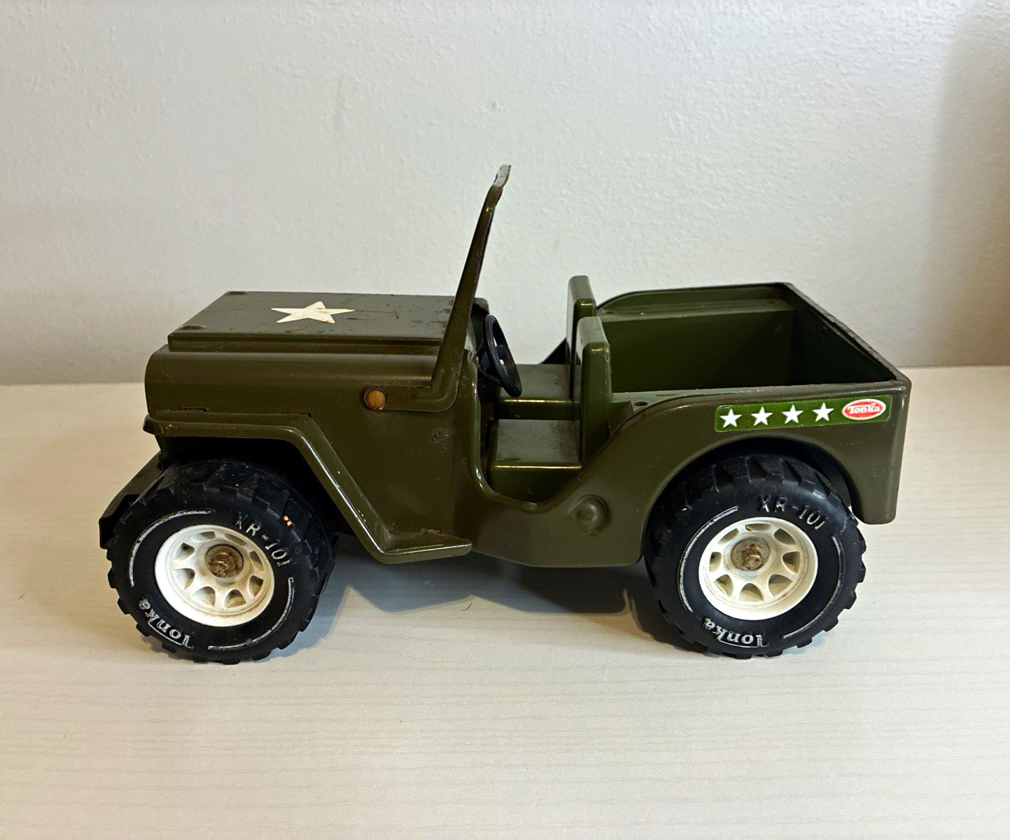 Tonka Vintage 1976 Tin Jeep Military Green Toy Vehicle with White Stars Tonka Vintage 1976 Tin Jeep Military Green Toy Vehicle with White Stars