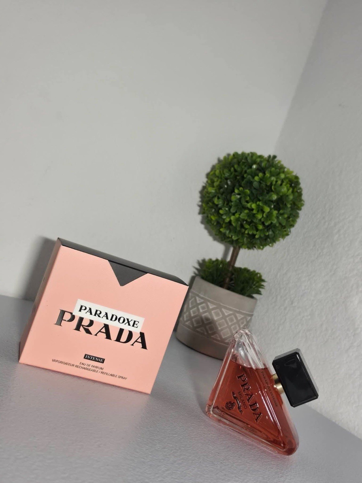PRADA Paradoxe Intense Eau de Parfum Spray 3 fl oz Refillable PRADA Paradoxe Intense Eau de Parfum Spray 3 fl oz Refillable