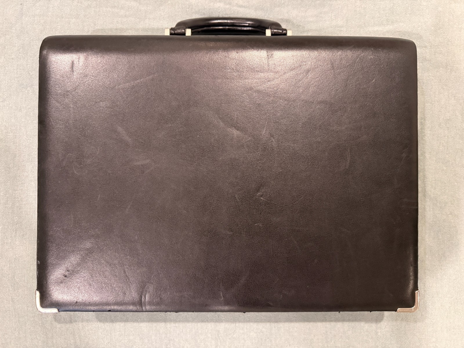 Vintage Tumi Black Leather Attache Briefcase Hard Sided Expandable Organizer Vintage Tumi Black Leather Attache Briefcase Hard Sided Expandable Organizer