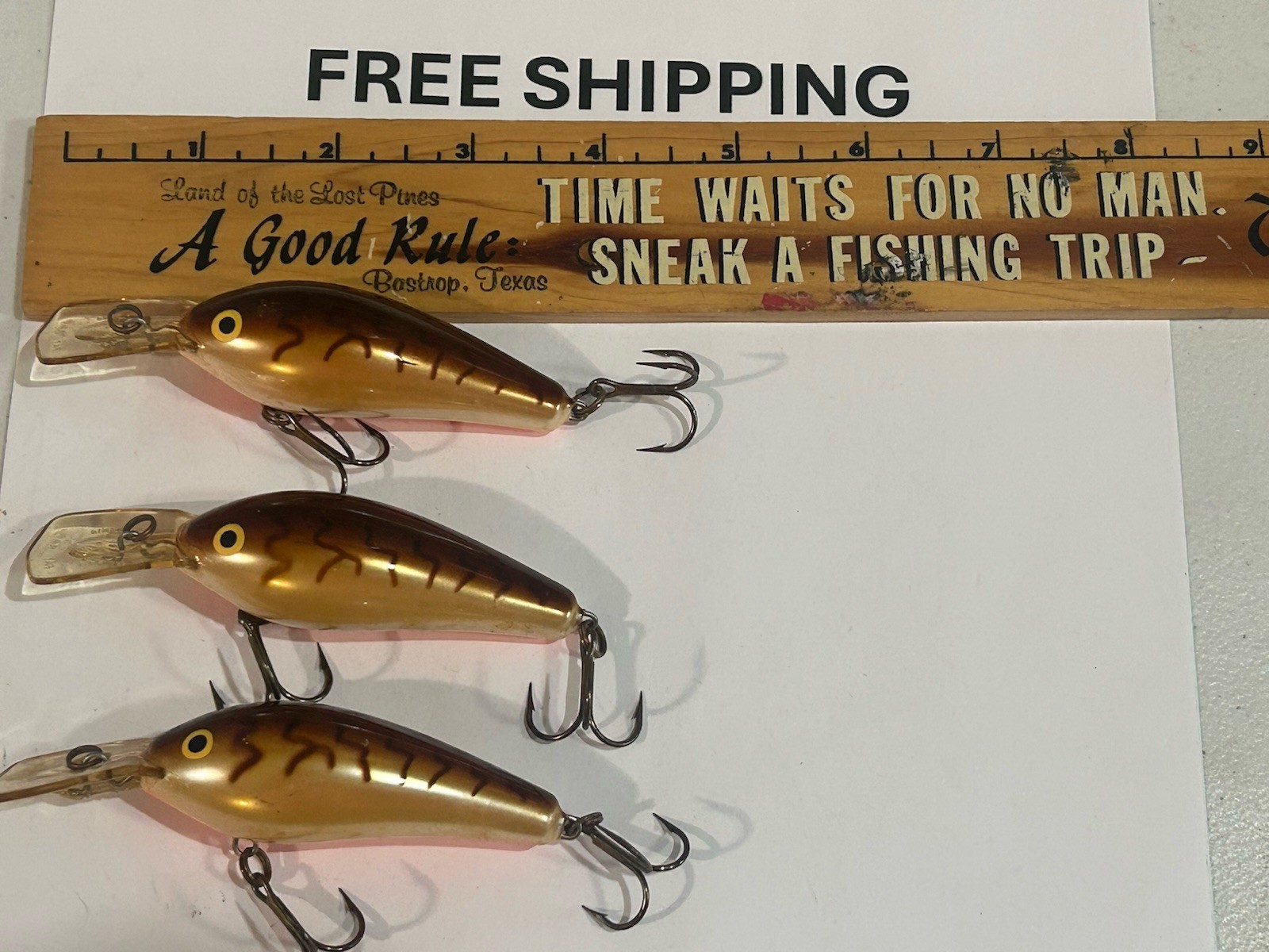 LOT OF 3 Rapala Rattlin Fat Rap RFR-7 Finland USED TACKLE BOX FIND CRANKBAITS. LOT OF 3 Rapala Rattlin Fat Rap RFR-7 Finland USED TACKLE BOX FIND CRANKBAITS.