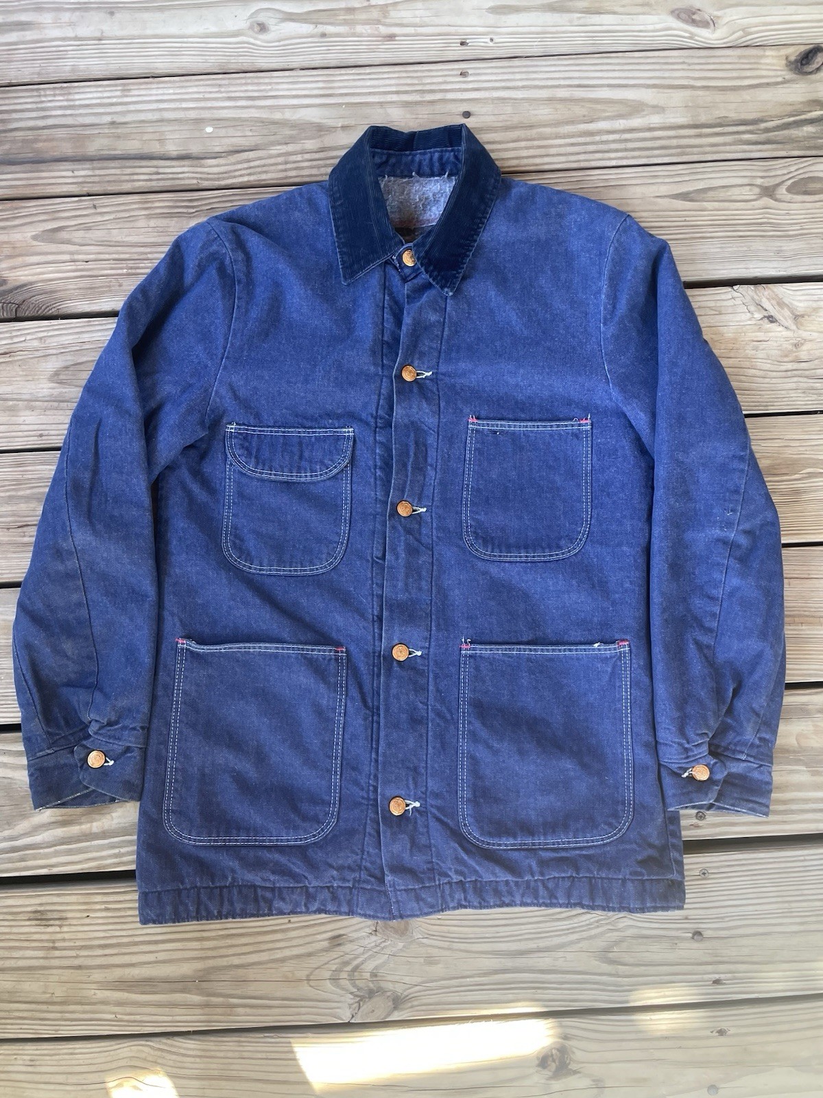 True Vintage 1960s Wrangler Blue Bell Denim Chore Jacket Blanket Lined Size M True Vintage 1960s Wrangler Blue Bell Denim Chore Jacket Blanket Lined Size M