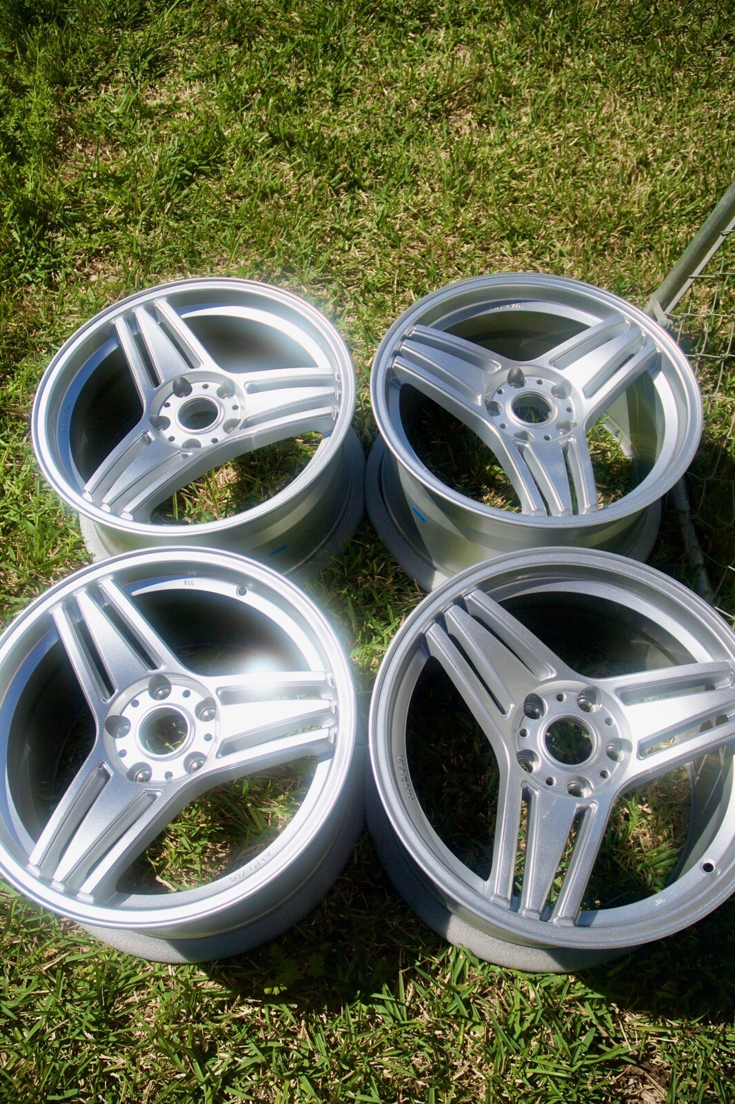 Rare Silver JDM Three Spoke 5x114.3 Wheels in Great Condition