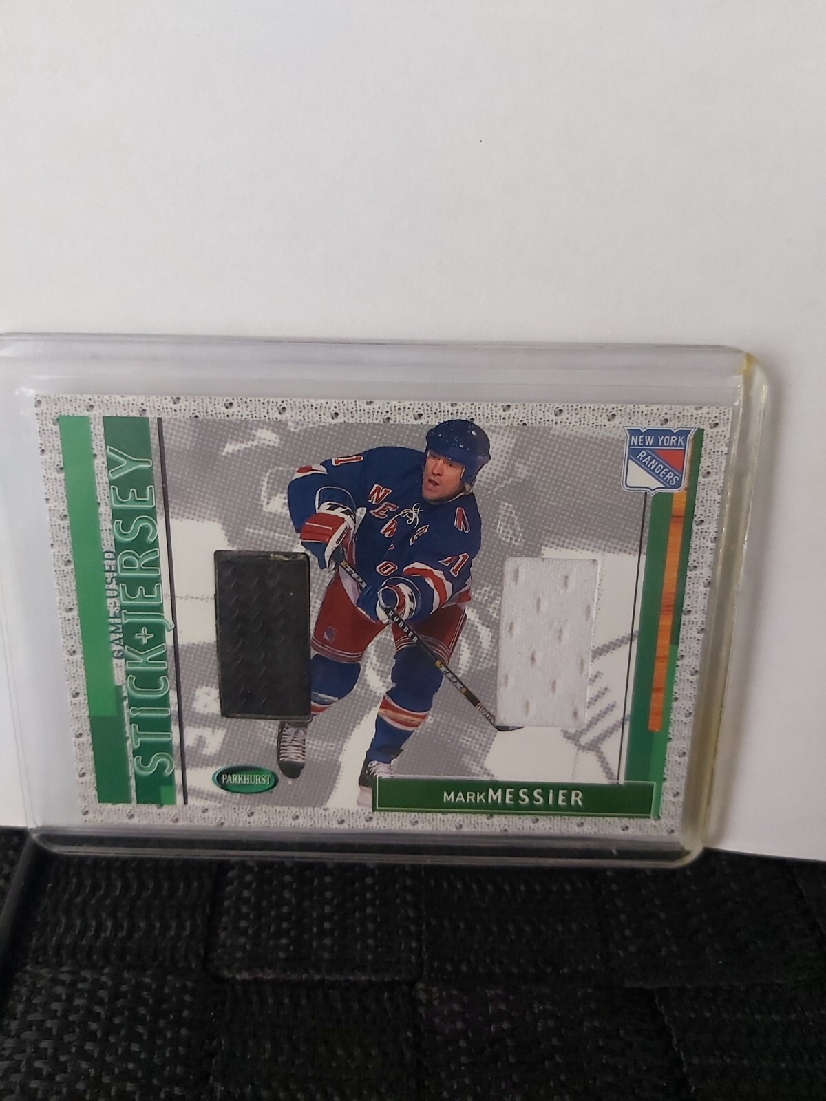 2002-03 ITG Parkhurst Stick  & Jersey Mark Messier SJ-21