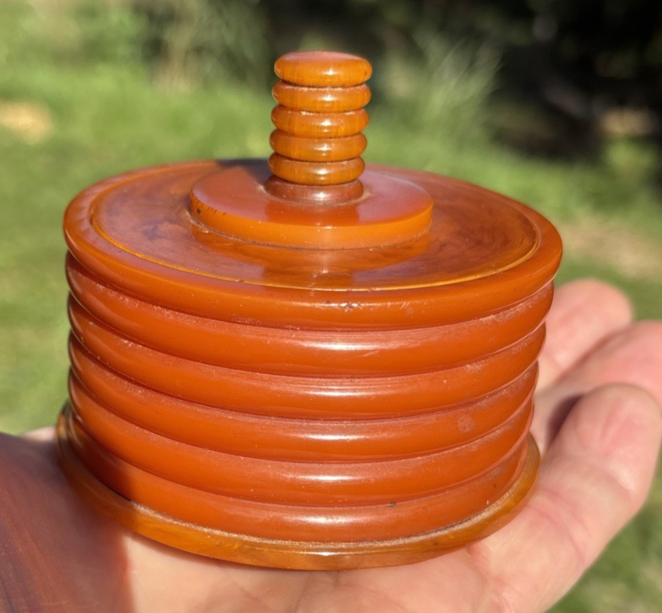 Vintage Butterscotch Bakelite Round Canister w/Lid, Rare, No Comp 3.25” x 2.50 Vintage Butterscotch Bakelite Round Canister w/Lid, Rare, No Comp 3.25” x 2.50