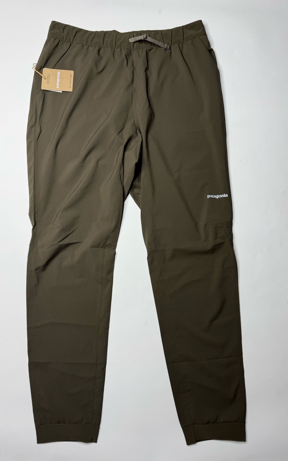Patagonia Men\'s Terrebonne Slim Fit Jogger Pants Otter Brown Size Medium NEW Patagonia Men\'s Terrebonne Slim Fit Jogger Pants Otter Brown Size Medium NEW
