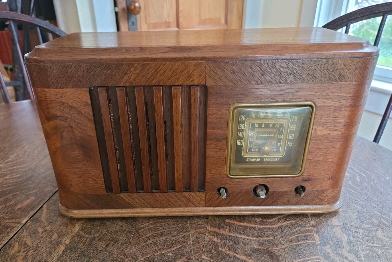 HTF Vintage Crosley Model 18-AN Tabletop AM/SW Tube Radio