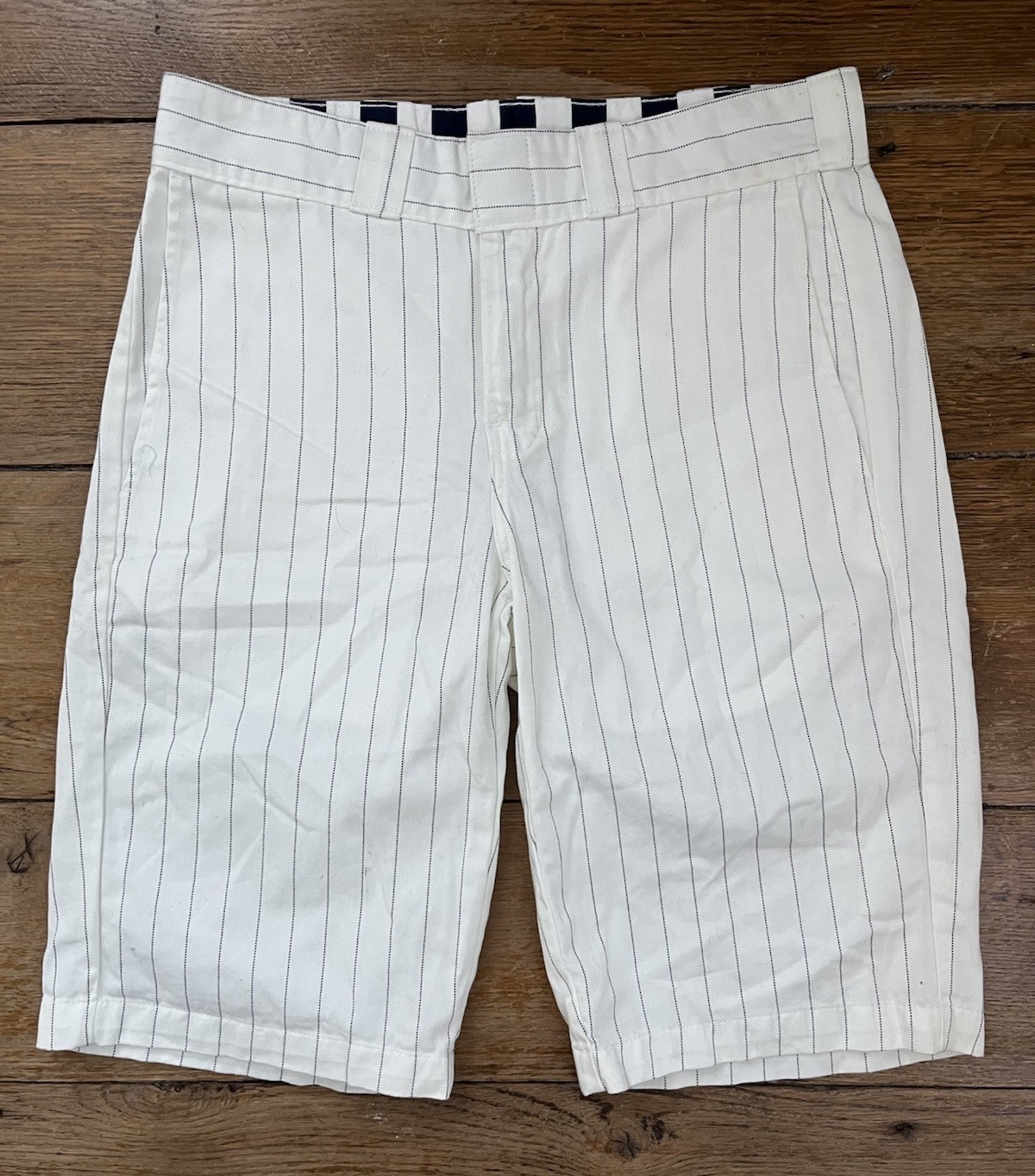 Rare DICKIES 1922 X OPENING CEREMONY Pinstripe Work Shorts SIZE 28-30 x 11