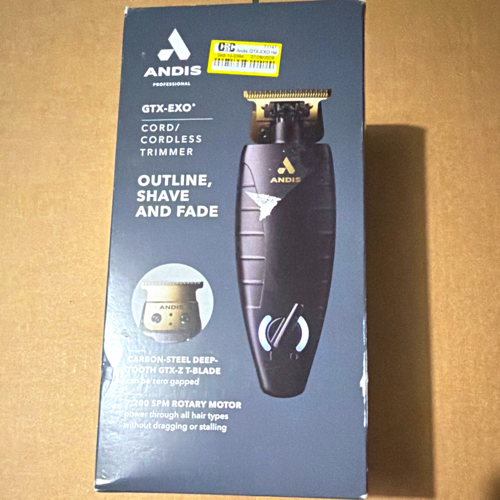 Andis GTX-EXO Cordless Rechargeable Trimmer T-Blade Black/Gold, 74150