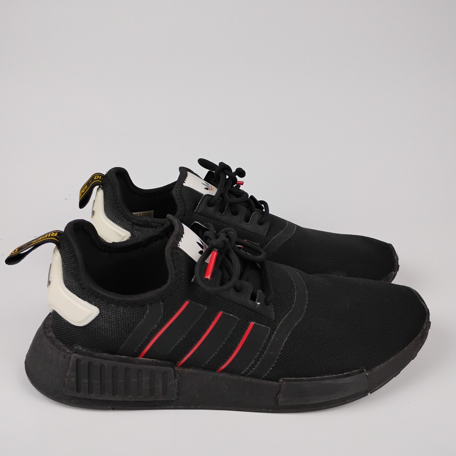 Adidas NMD R1 Black Red Men\'s Shoes Sneakers Size 9.5 GX9887 Boost GX9887 Adidas NMD R1 Black Red Men\'s Shoes Sneakers Size 9.5 GX9887 Boost GX9887