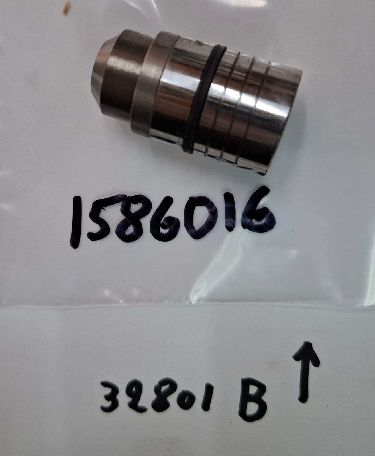 NOS NEW GENUINE HYSTER 1586016 VALVE POPPET NOS NEW GENUINE HYSTER 1586016 VALVE POPPET