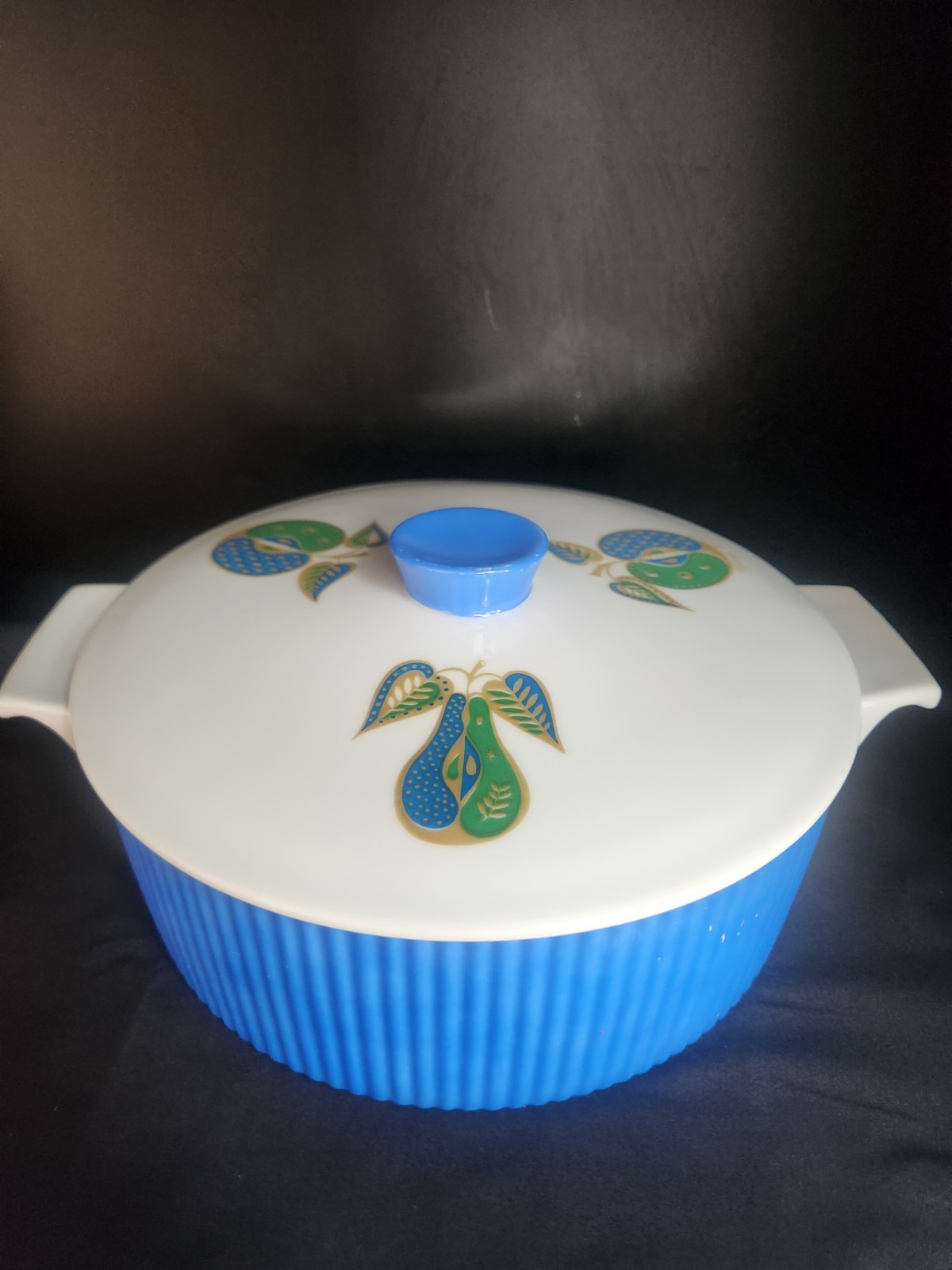 Vintage Georges Briard Covered Casserole Dish, Signed, 1960\'s, RARE, Peacock... Vintage Georges Briard Covered Casserole Dish, Signed, 1960\'s, RARE, Peacock...