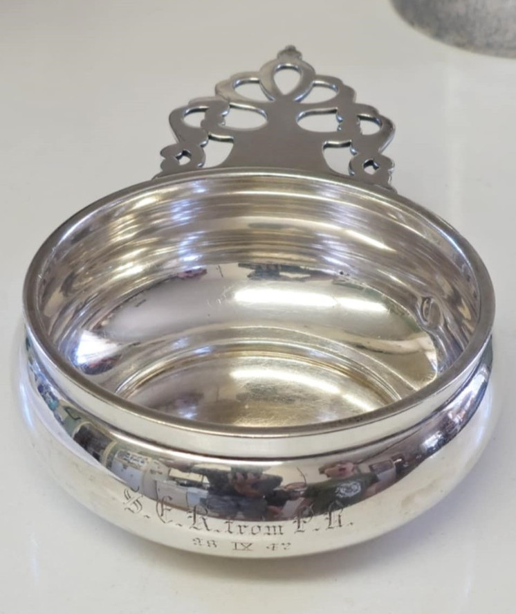 Tuttle JACOB HURD Sterling Silver Porringer Boston Marked Pine Tree Truman 7\