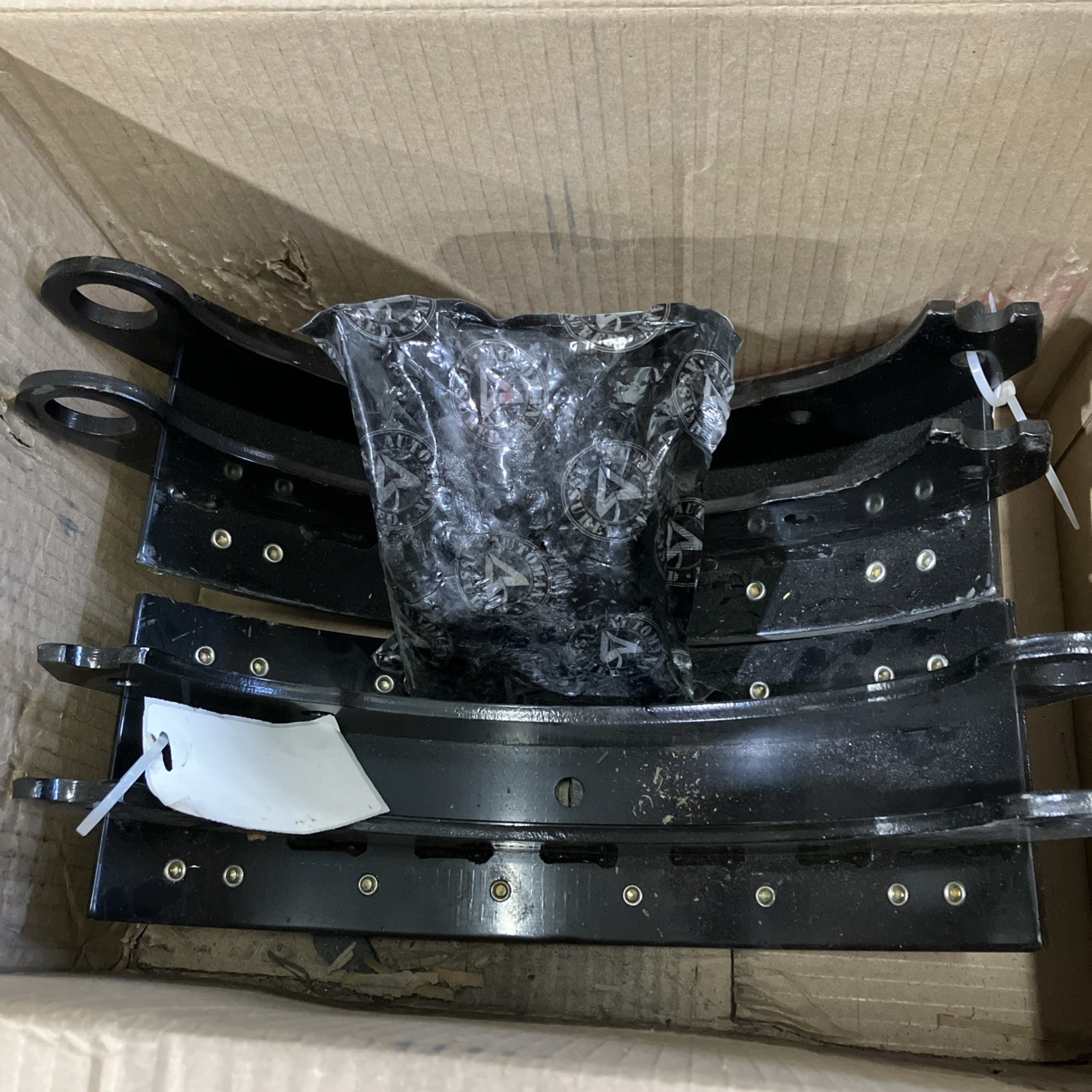 84175754 Case IH Titan FLX Rear Brake Shoes