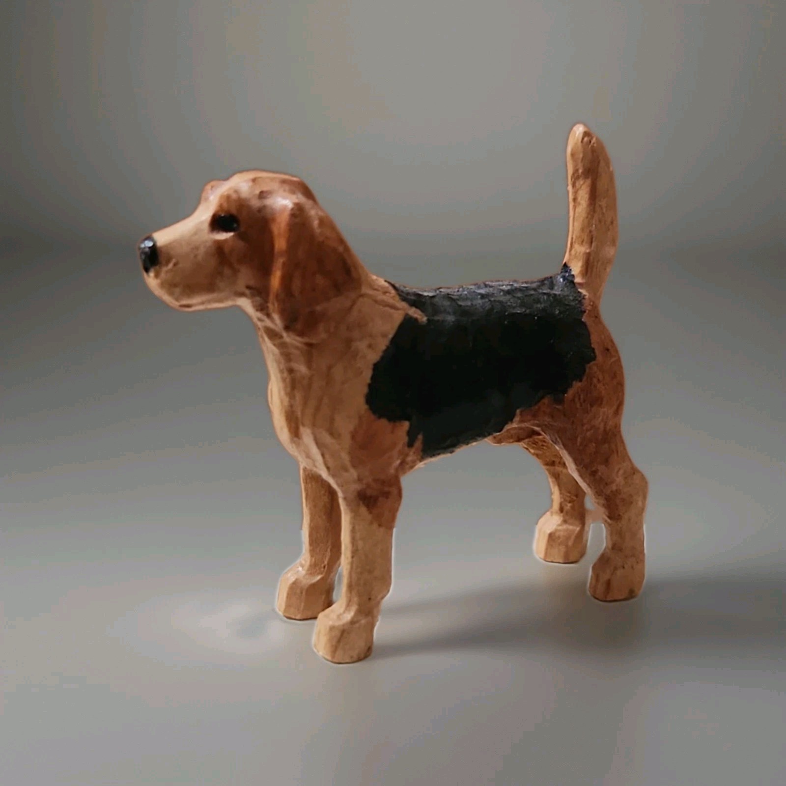 FOREST TOYS OF BROCKENHURST 1920s Wooden Miniature Hound Dog Standing Hunt Scene FOREST TOYS OF BROCKENHURST 1920s Wooden Miniature Hound Dog Standing Hunt Scene