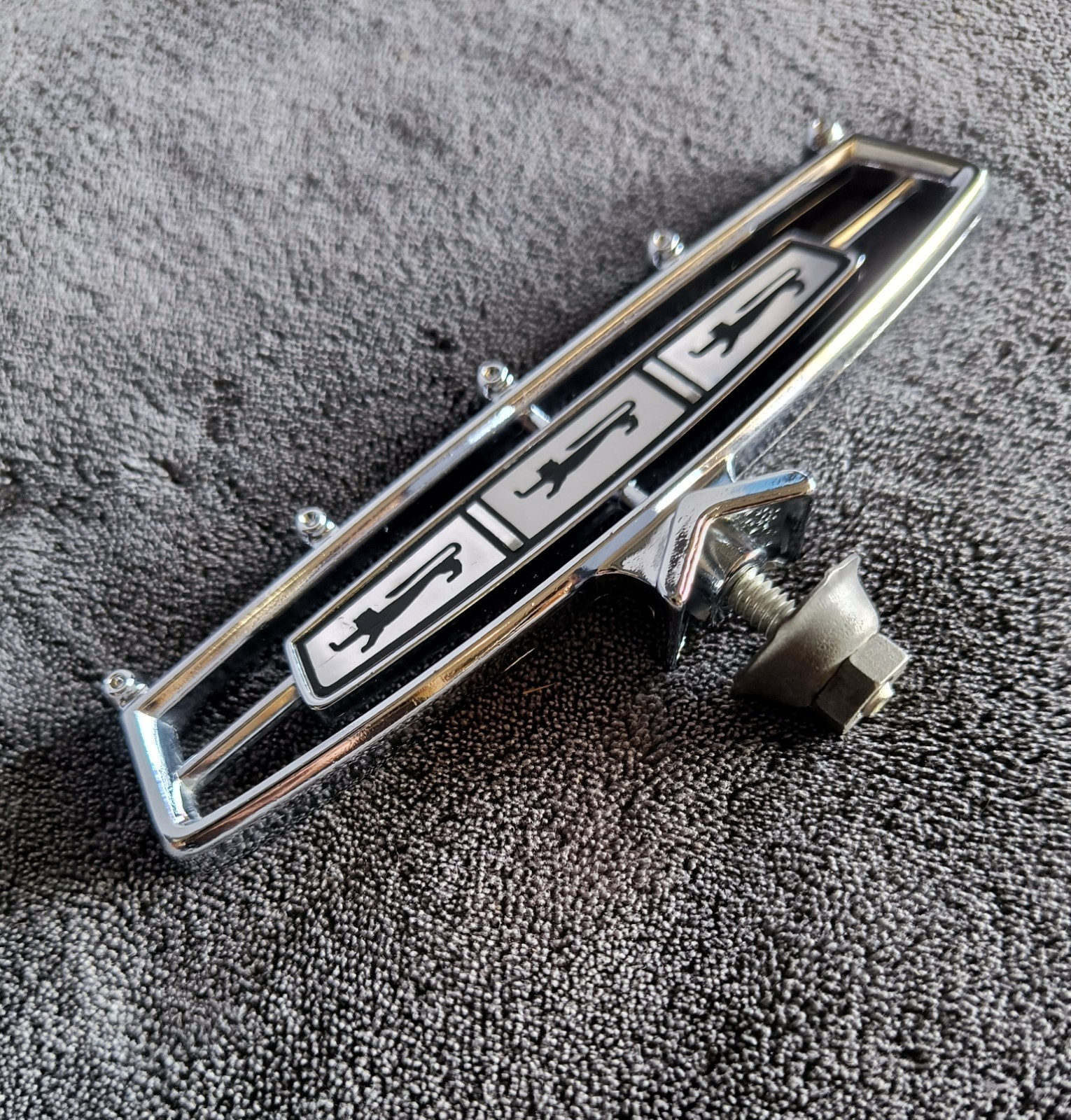 NOS VINTAGE 1966 FORD GALAXIE 500 HOOD ORNAMENT FOMOCO C6AZ-16850-A NOS VINTAGE 1966 FORD GALAXIE 500 HOOD ORNAMENT FOMOCO C6AZ-16850-A