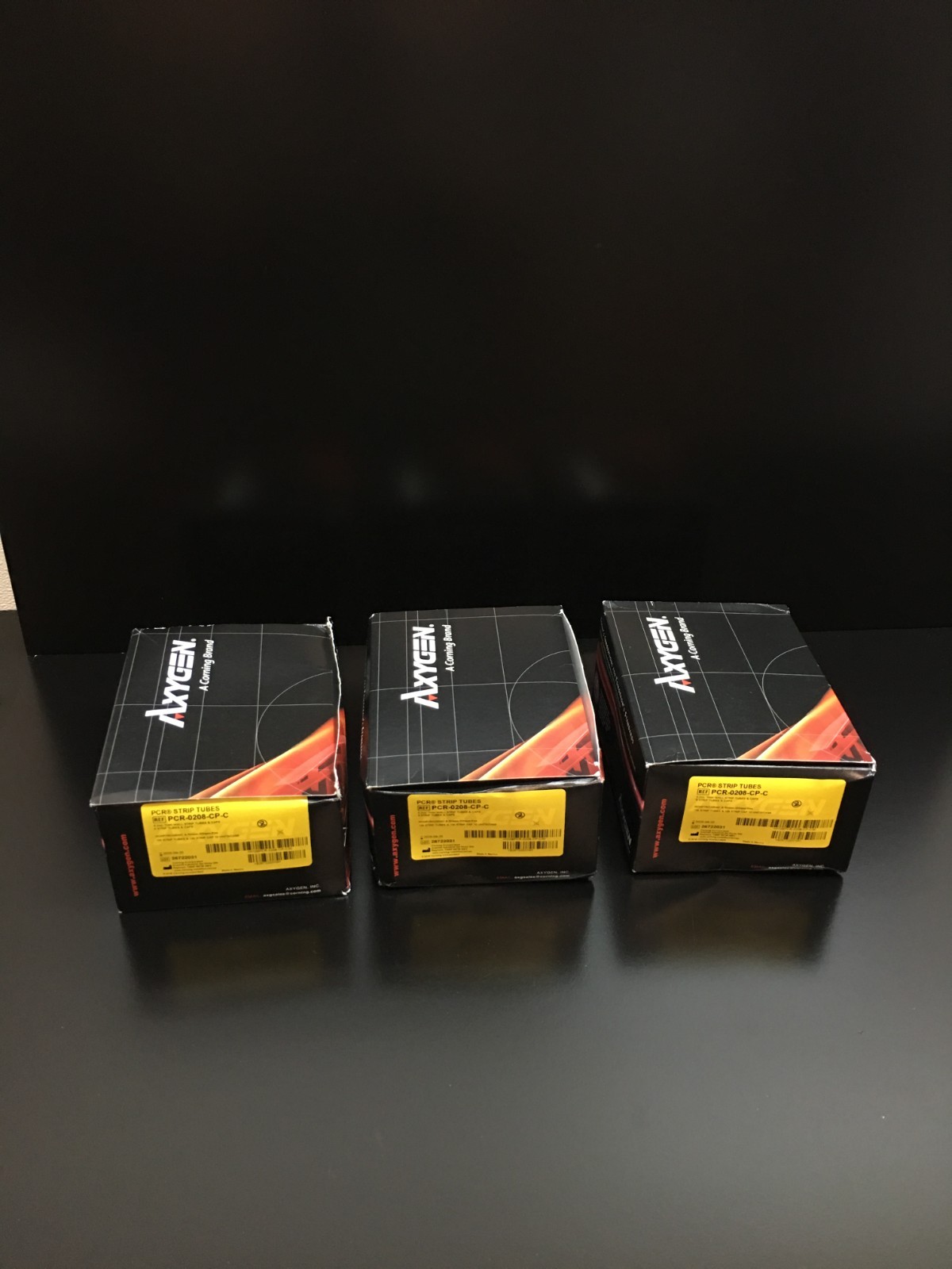 Corning Ref No PCR-0208-CP-C Thin Wall Strip Tubes With Caps 0.2mL Lot 3 PKS