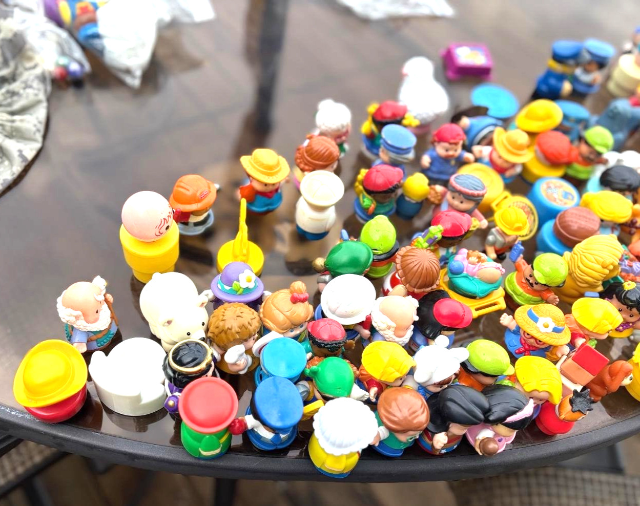 Lot (165) Vintage Fisher Price Little People Figures Accessories & Animals-L@@k