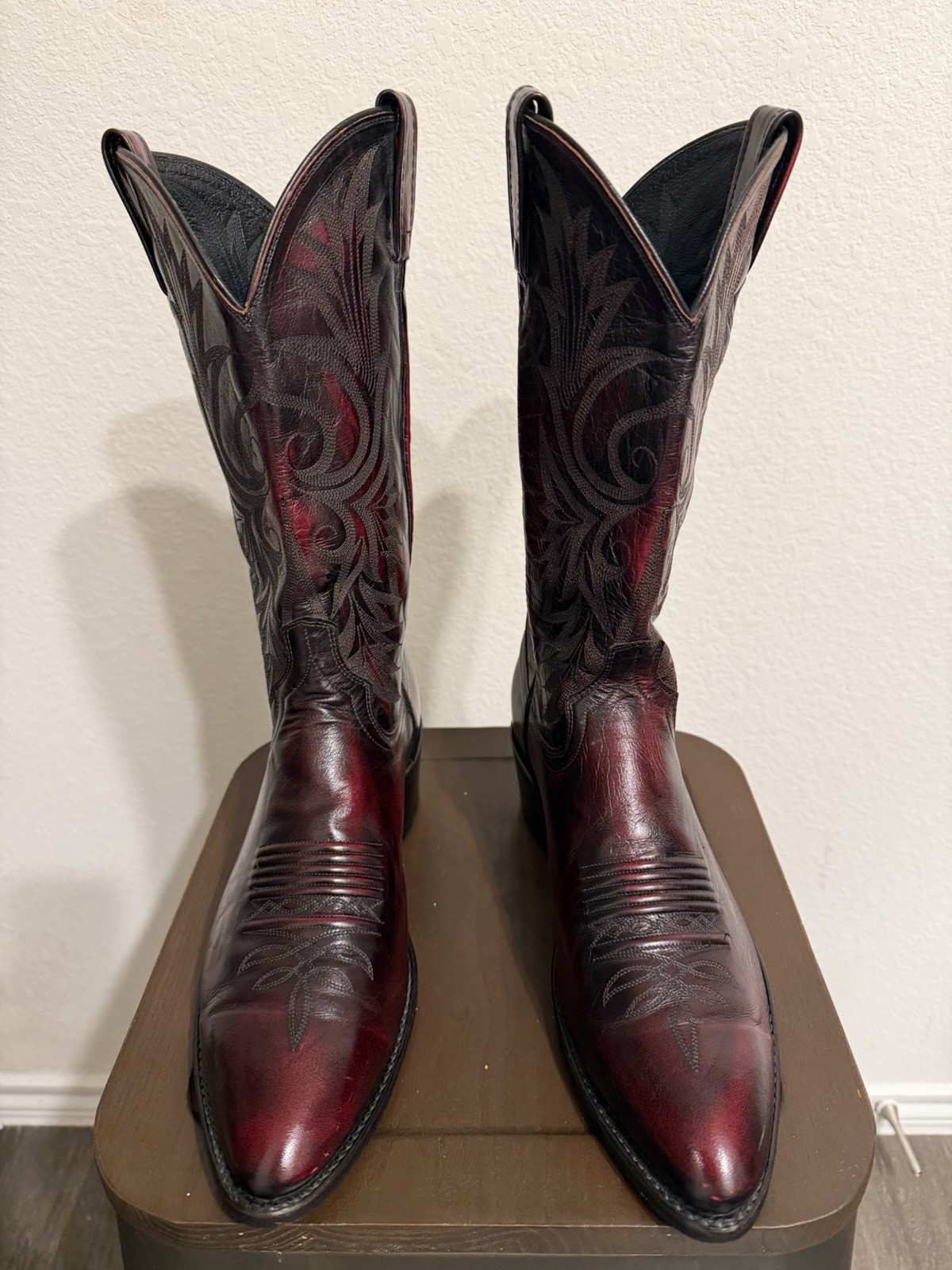 Vintage Dan Post 16959 Oxblood Black Cherry Cowboy Boots Size 10 D Vintage Dan Post 16959 Oxblood Black Cherry Cowboy Boots Size 10 D