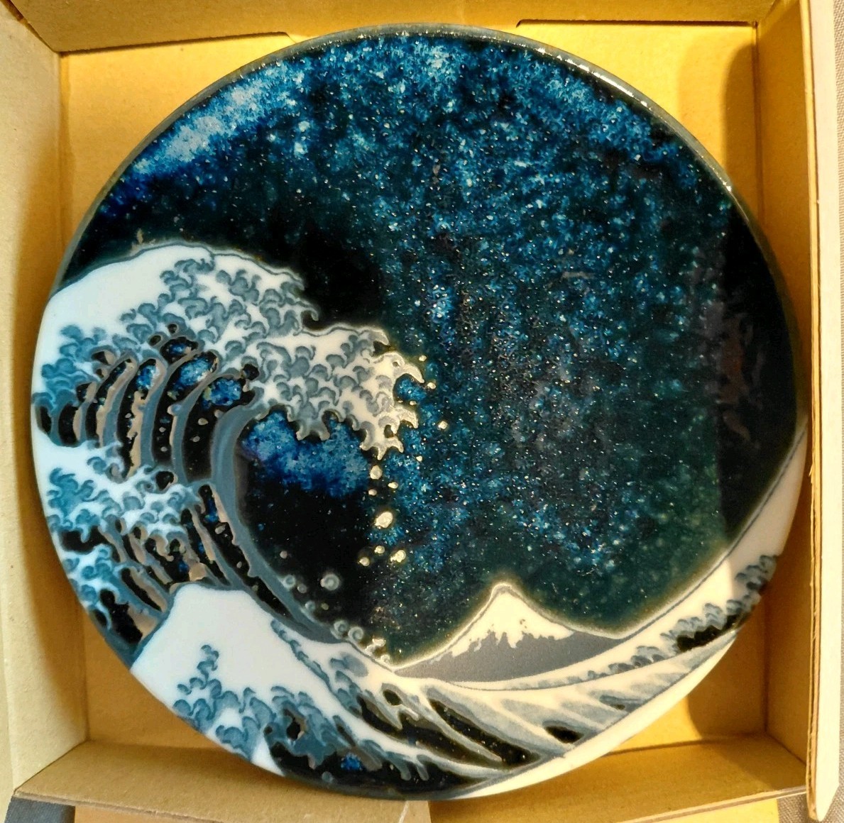 Brand New Genuine Japanese Mount Fuji Wave Dish Plate Blue Japan
